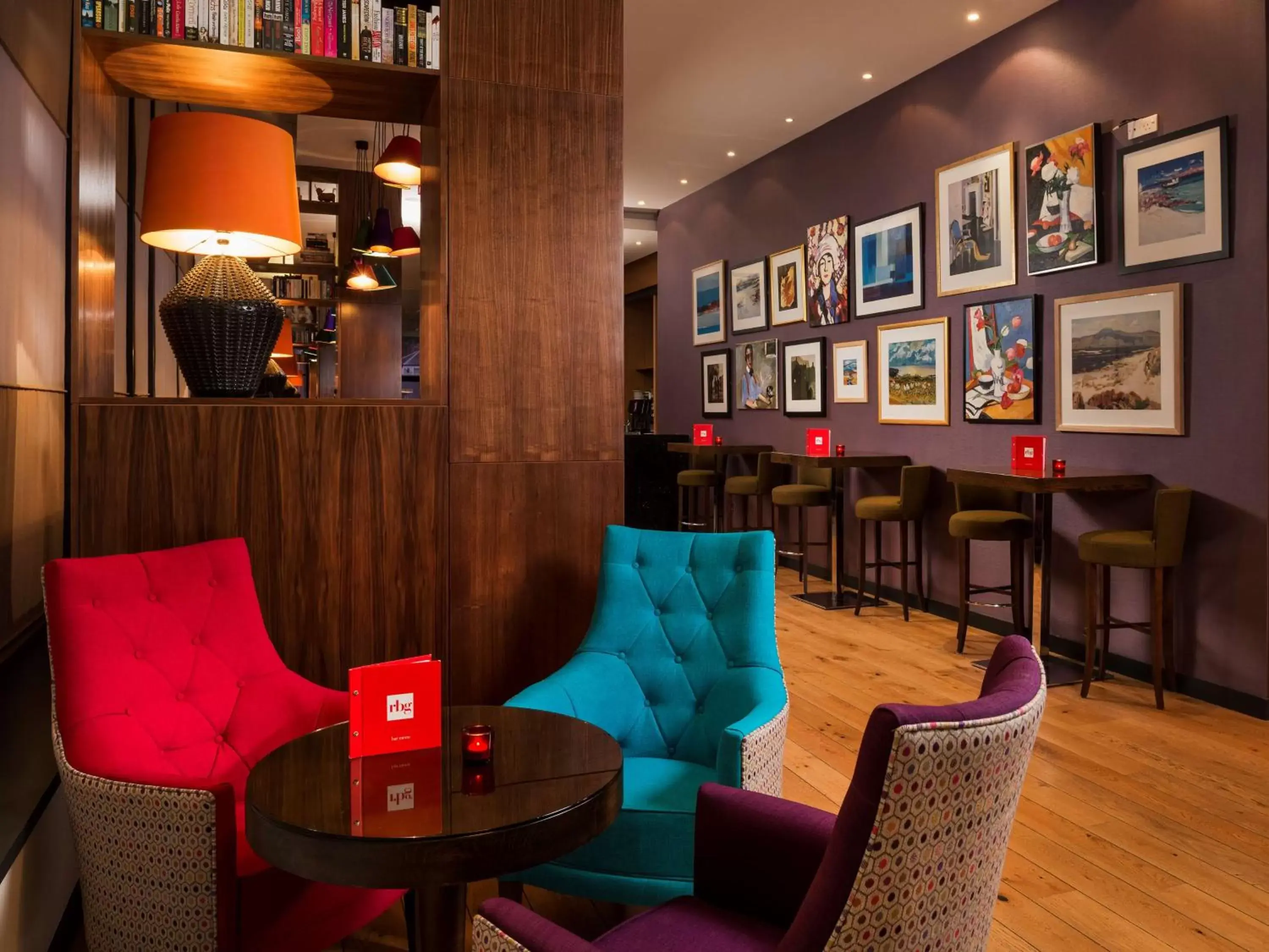 Lounge or bar in Park Inn by Radisson Aberdeen Lounge or bar in Park Inn by Radisson Aberdeen