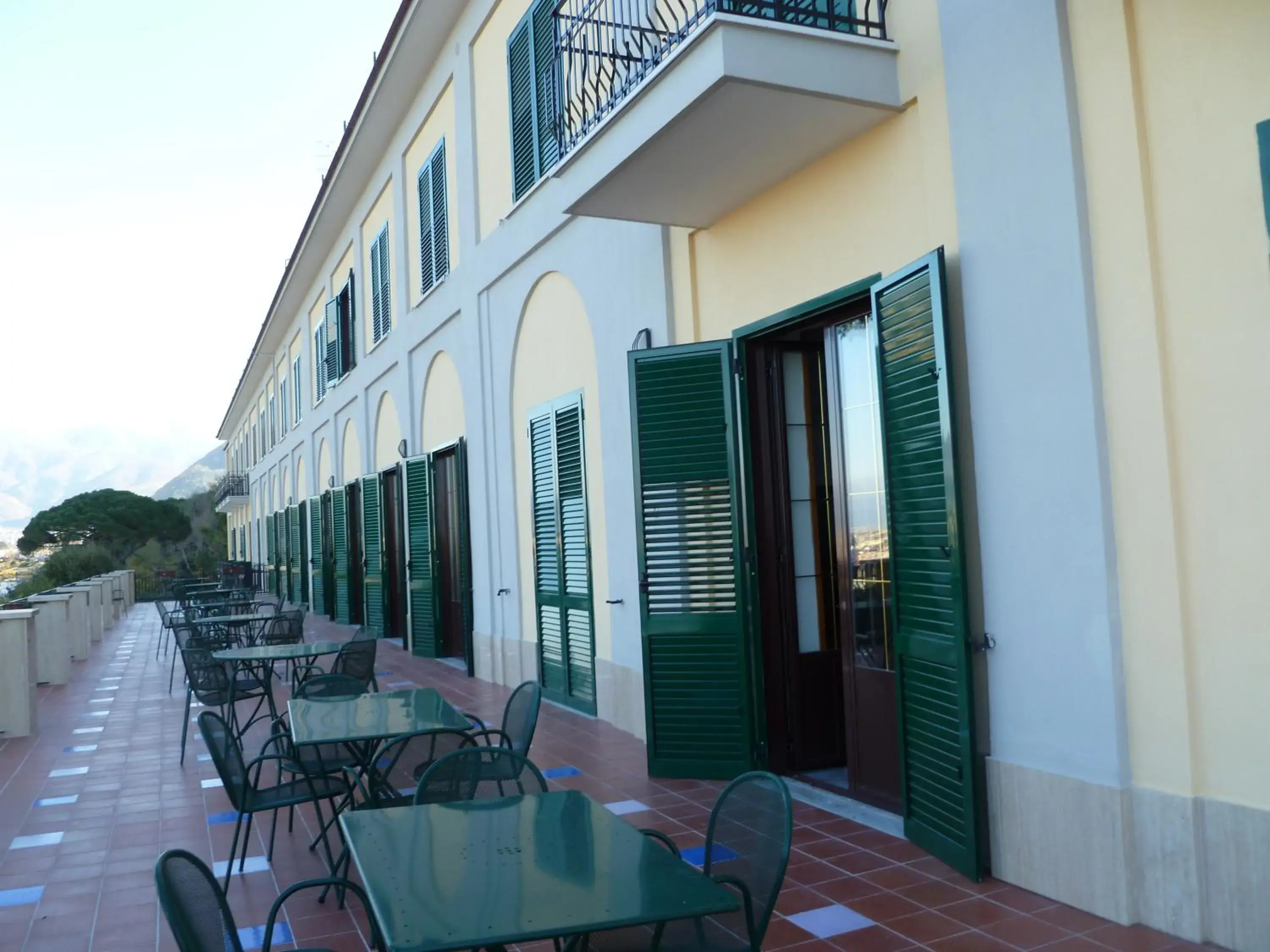 Restaurant/places to eat in Ancelle Sorrento - Casa d'Accoglienza