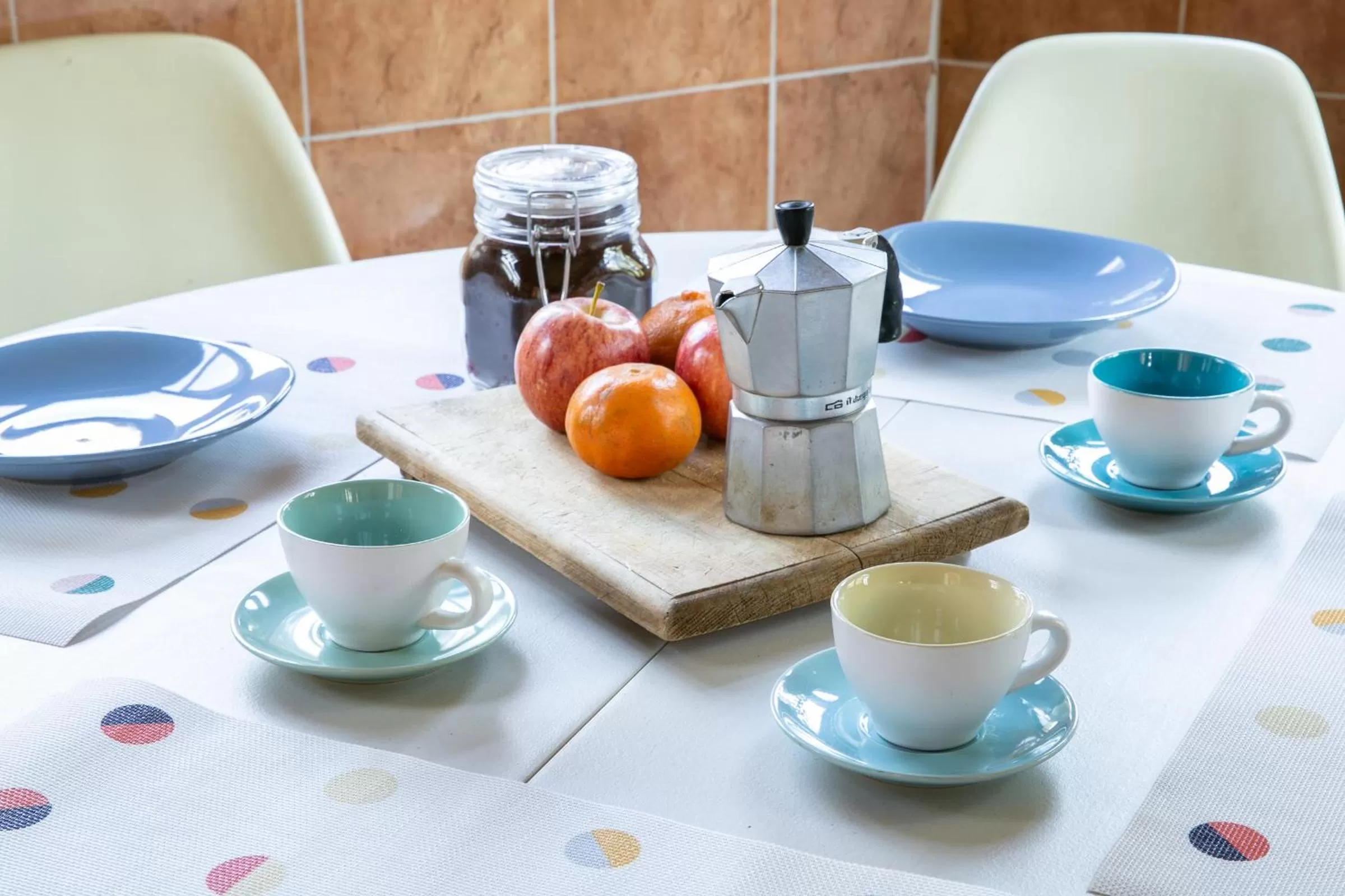 Restaurant/places to eat in Colibrí Turquesa