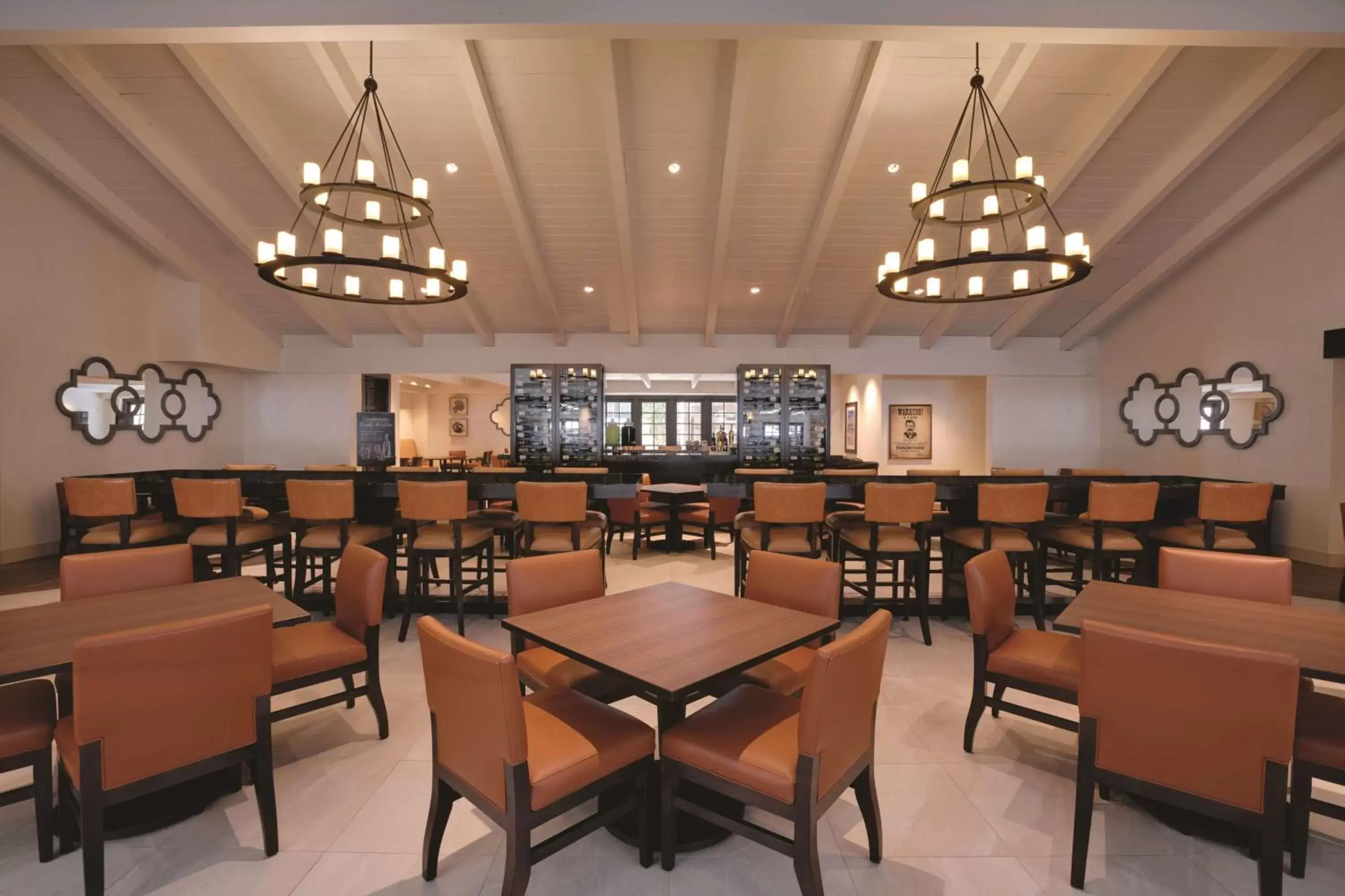Dining area, Restaurant/Places to Eat in Embassy Suites by Hilton Scottsdale Resort