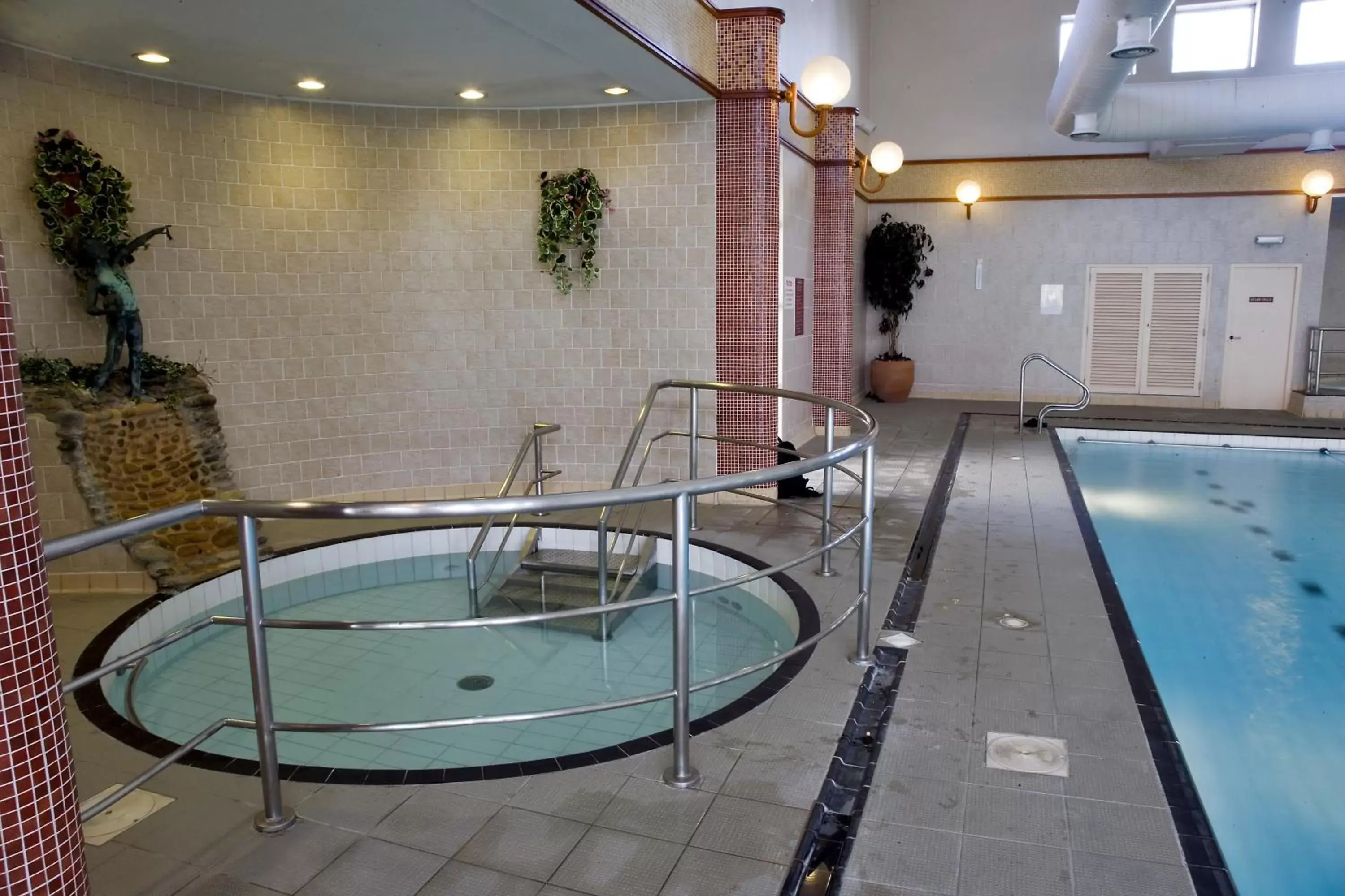 Fitness centre/facilities, Swimming Pool in Greenhills Hotel Limerick