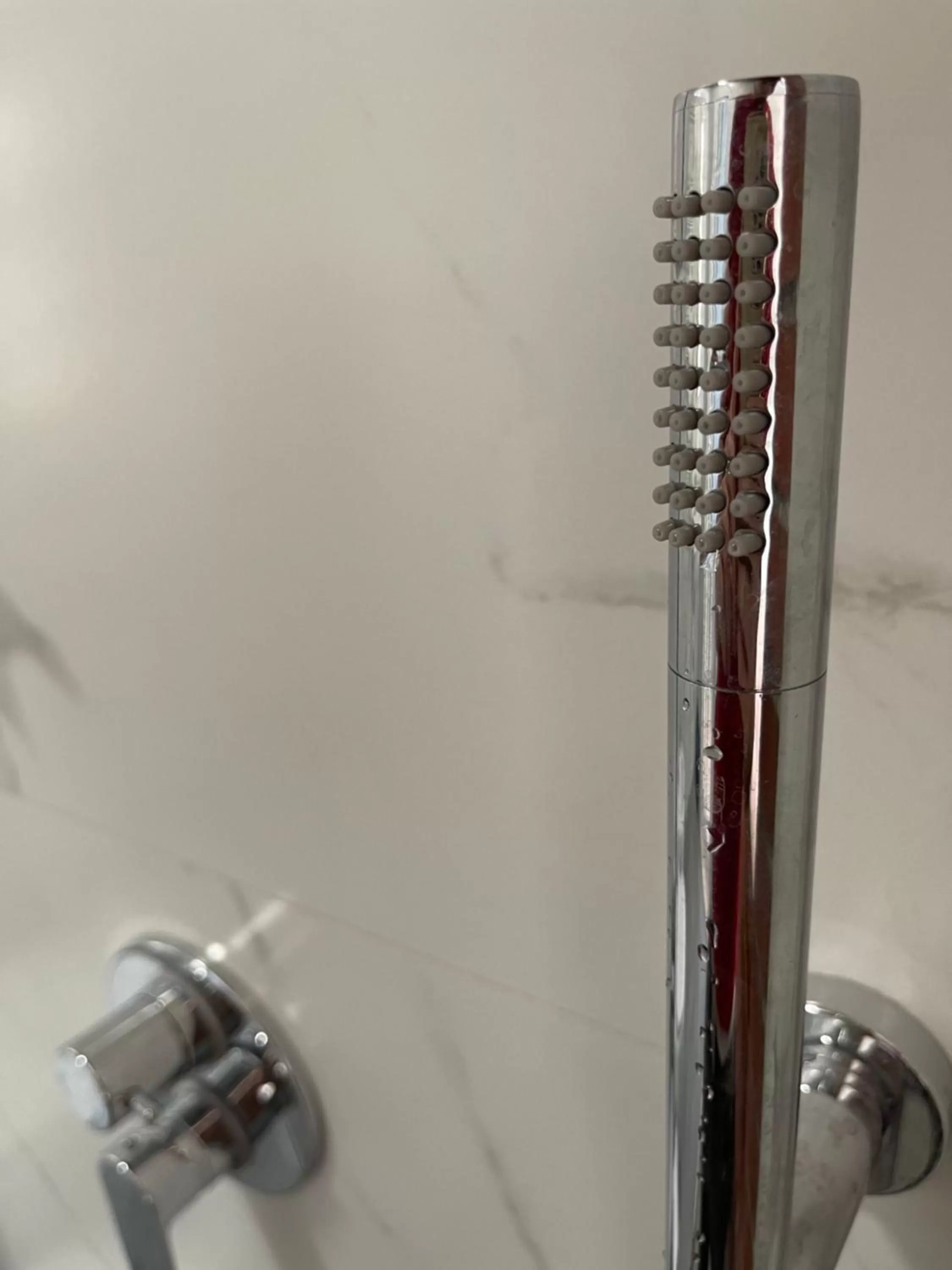 Shower in HOTEL VILA 15 - CENTER