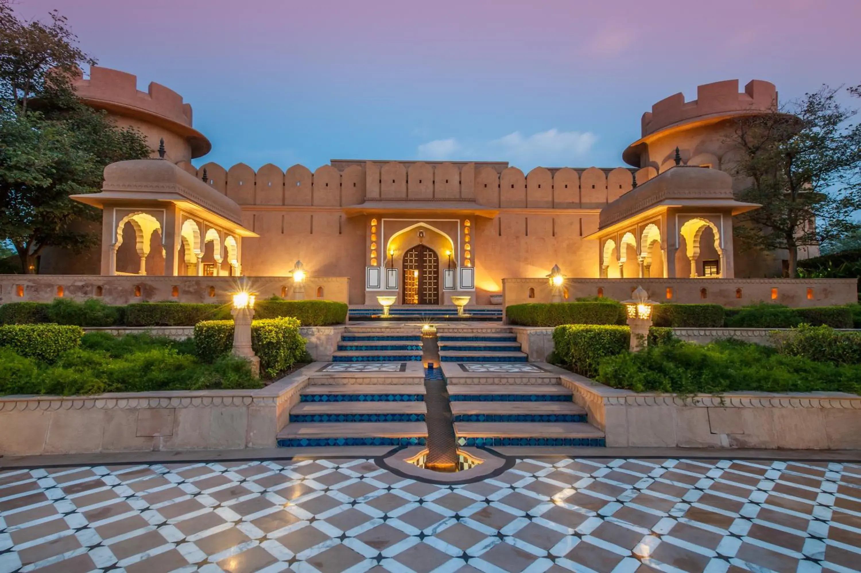 Facade/entrance in The Oberoi Rajvilas Jaipur Facade/entrance in The Oberoi Rajvilas Jaipur