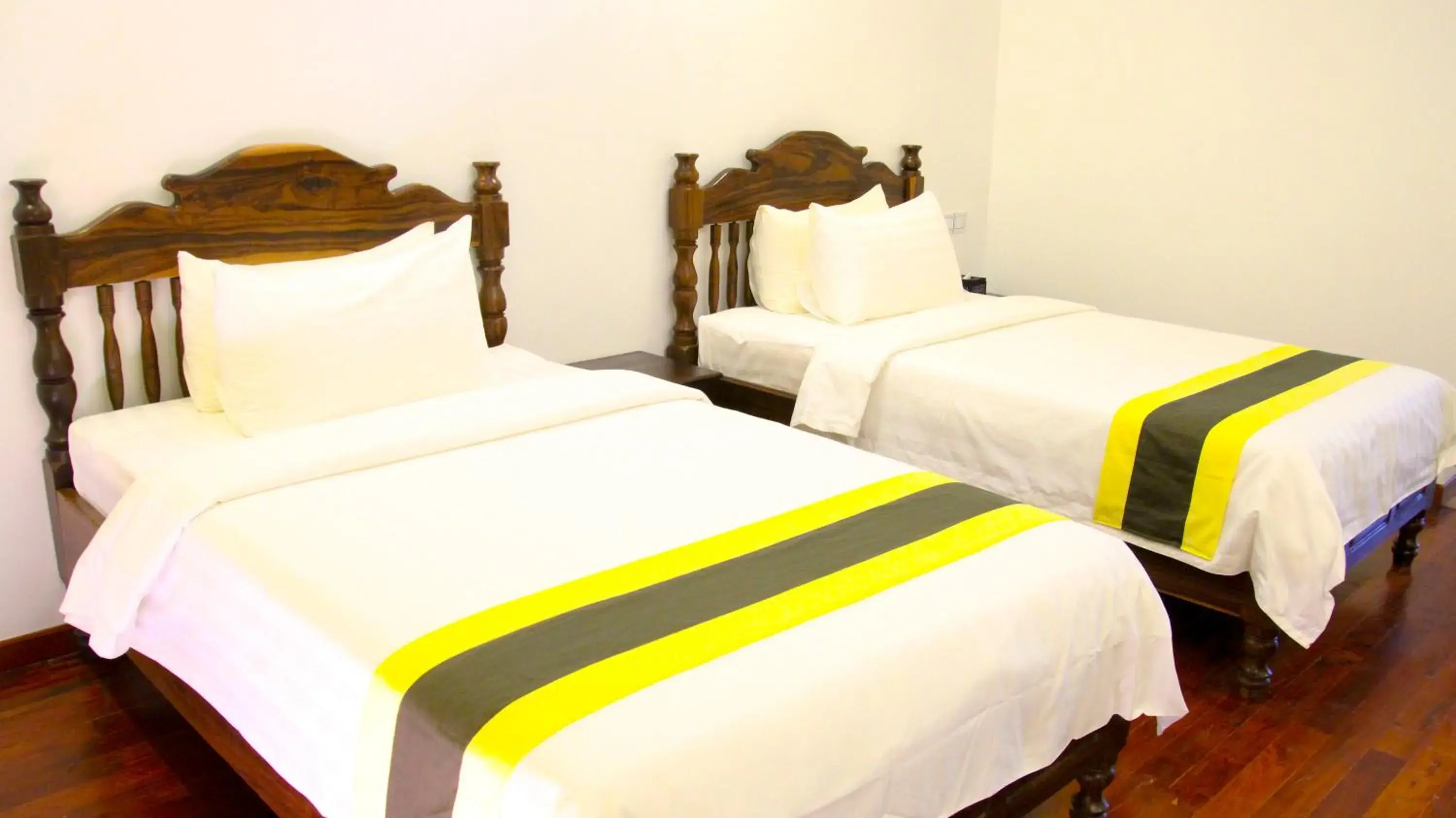 Bedroom, Bed in La Residence Watbo Hotel