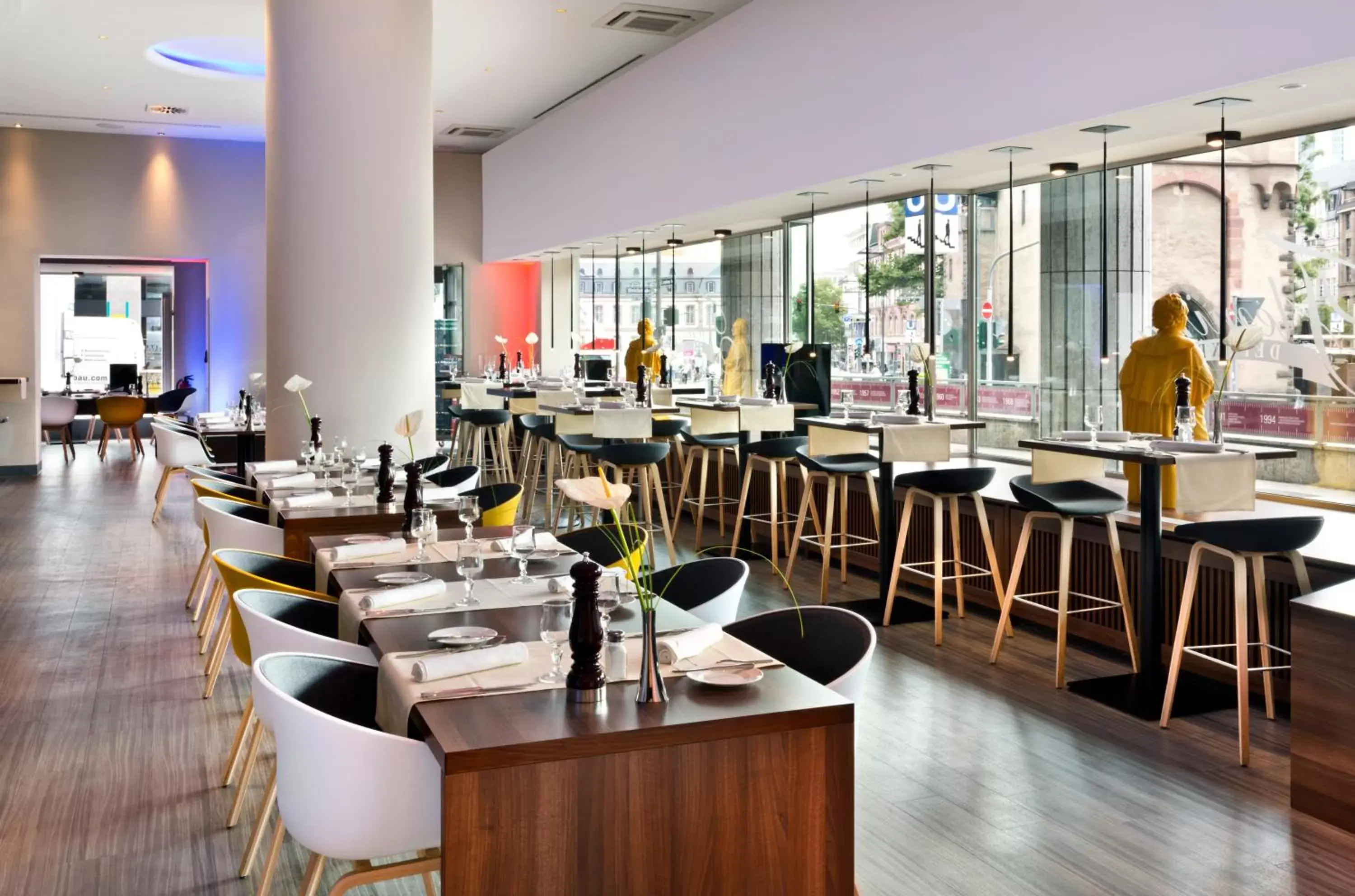 Food and drinks, Restaurant/Places to Eat in Flemings Selection Hotel Frankfurt-City