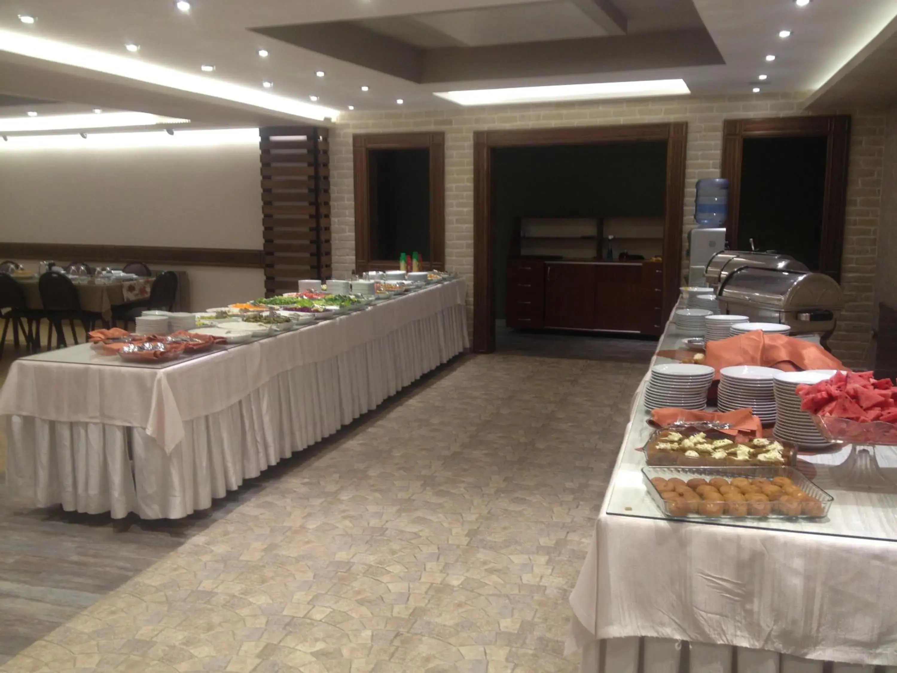 Food in Baykara Hotel