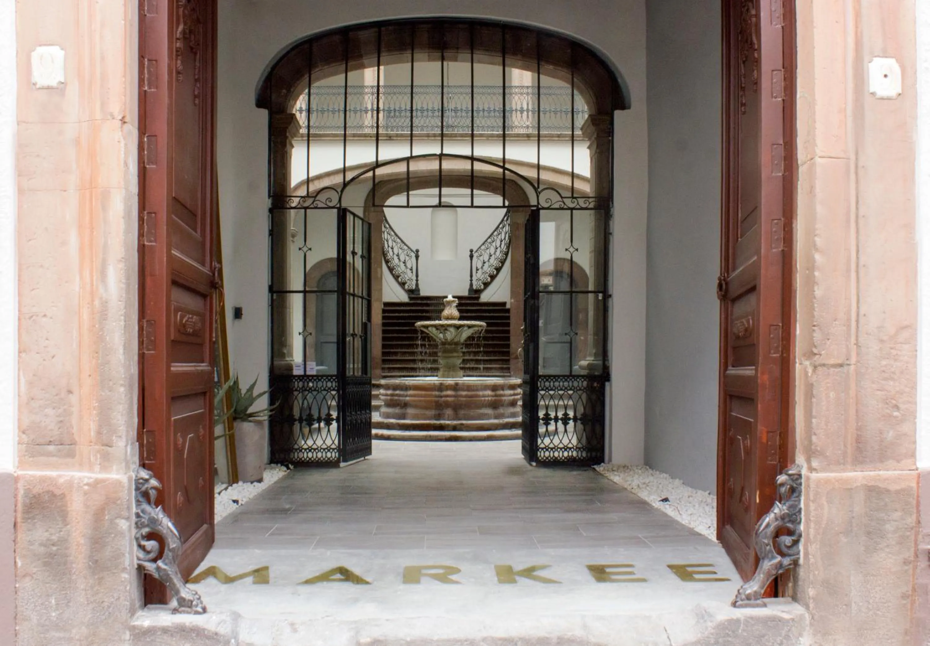 Facade/entrance in Markee Hotel Boutique