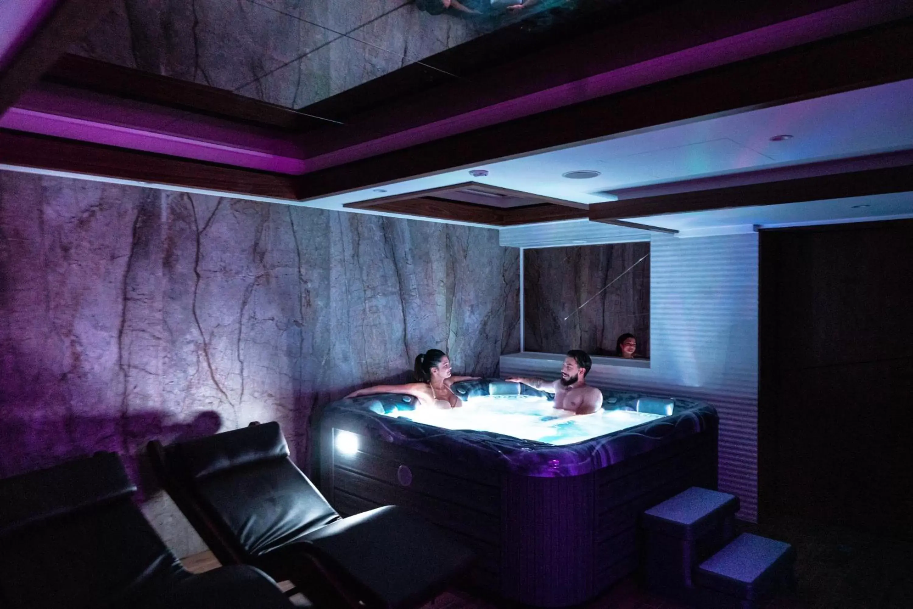 Spa and wellness centre/facilities in Sky Hotel