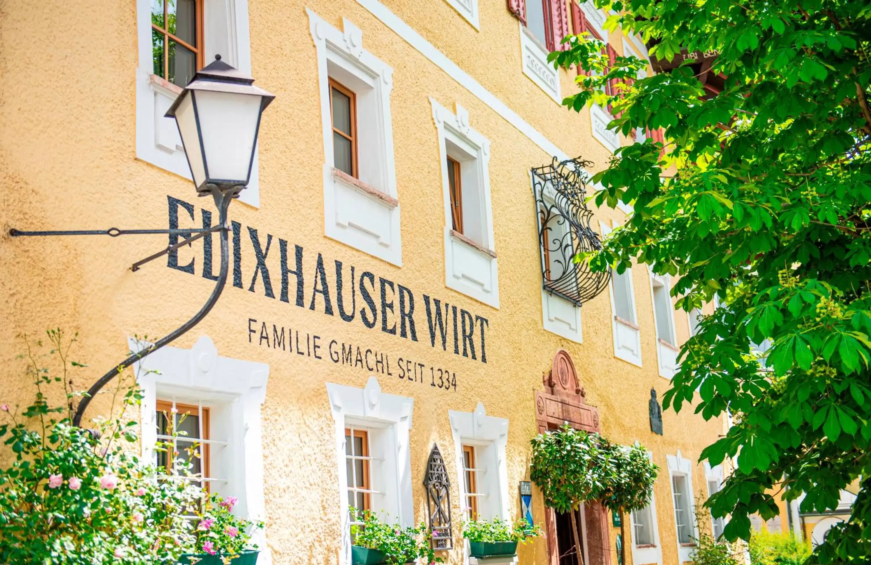 Facade/entrance in Romantik Spa Hotel Elixhauser Wirt