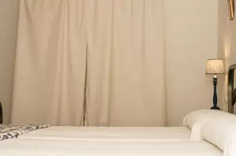 Bed in Olmitos 3 Hotel boutique, Casa-Palacio
