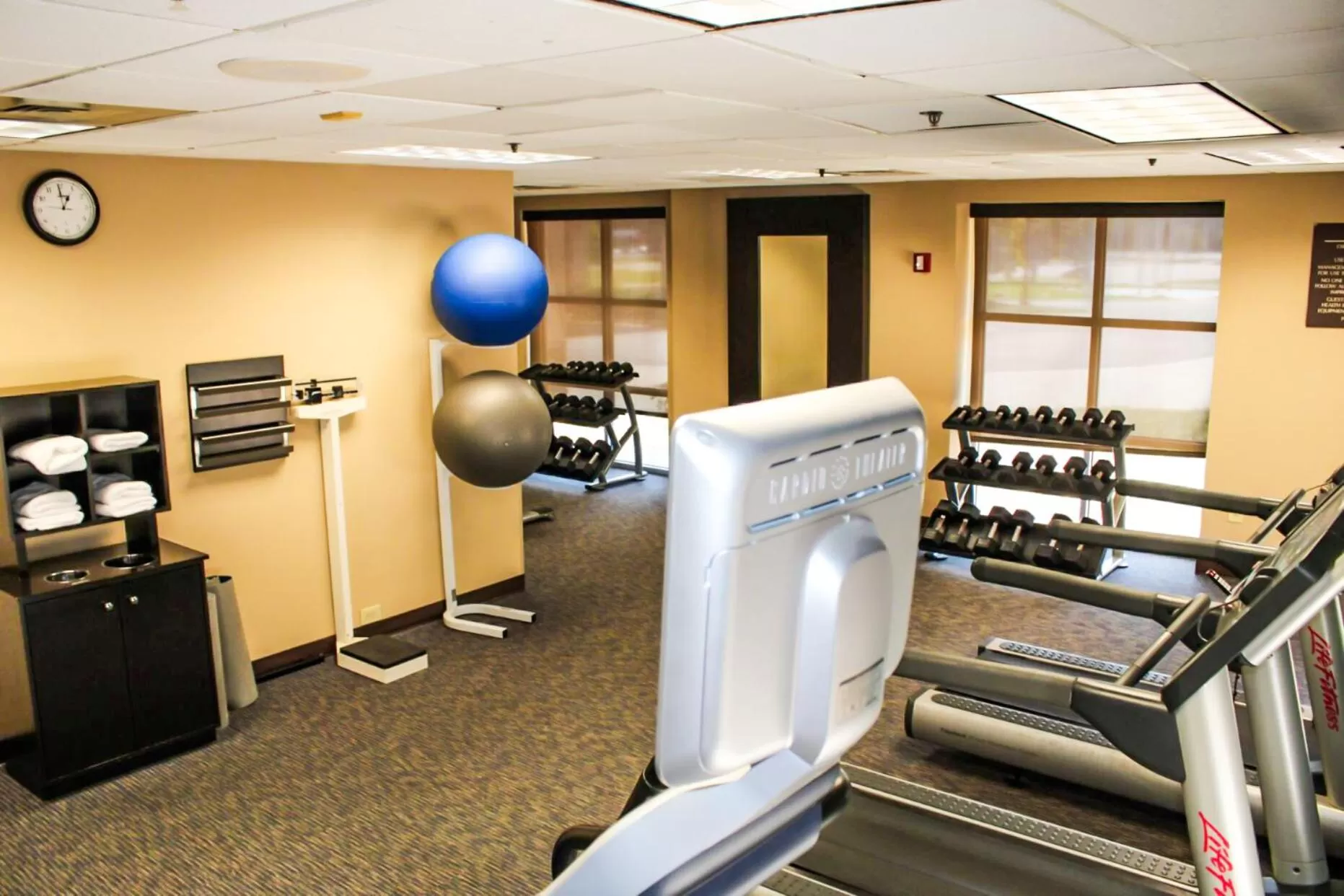 Fitness centre/facilities in Hotel Topeka at City Center