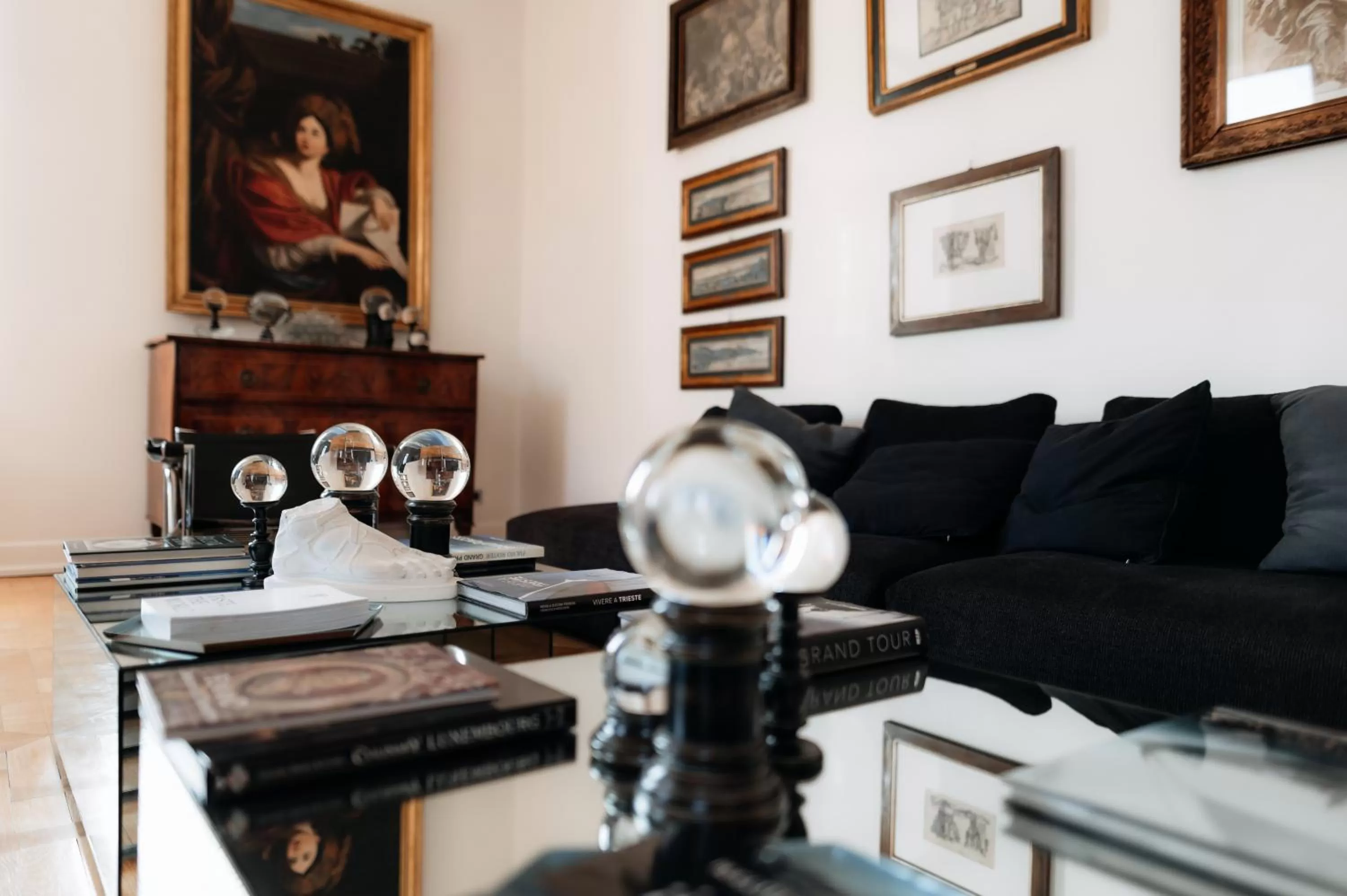 Meeting/conference room in Seven Historical Suites