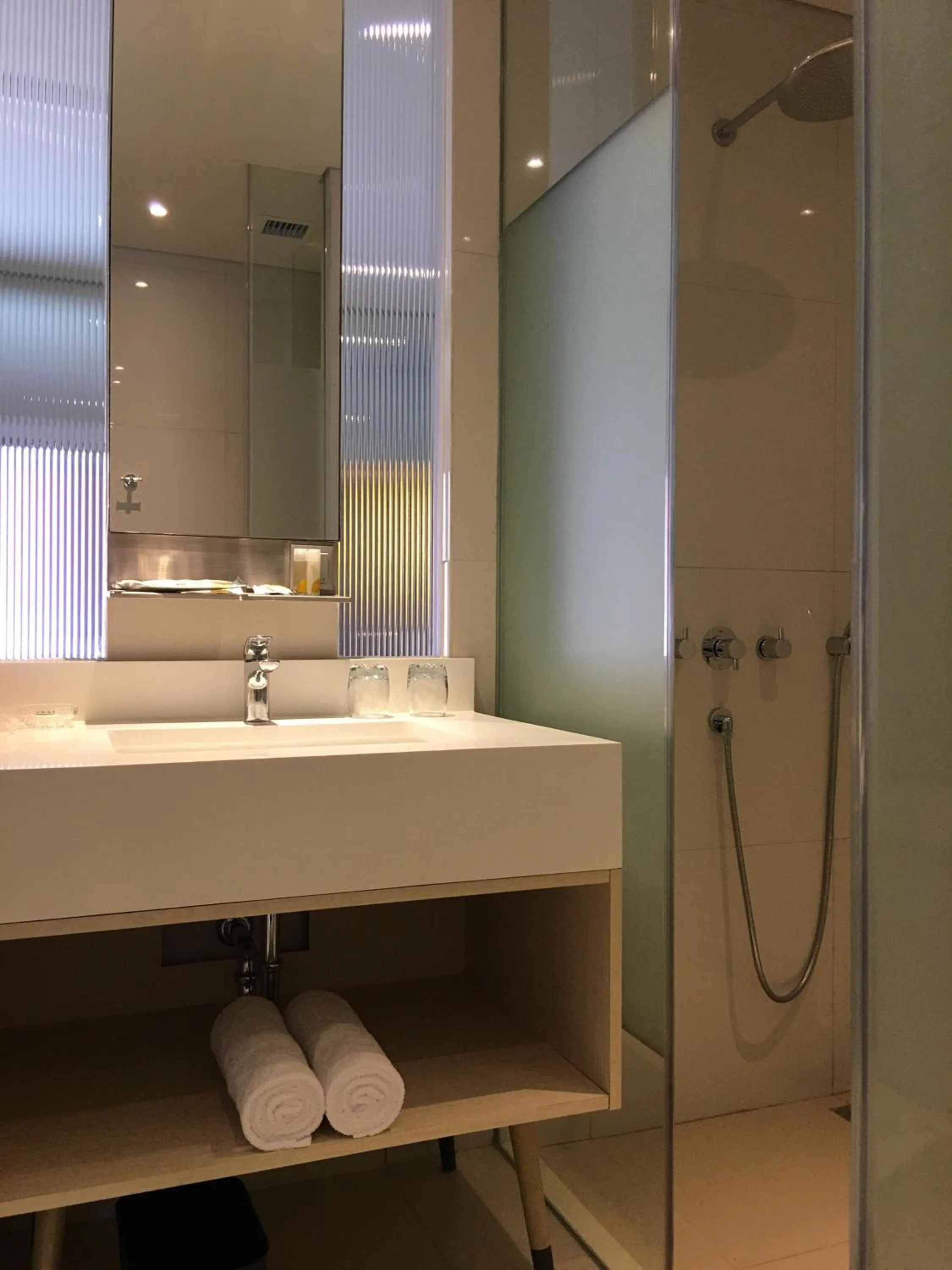 Bathroom in La Lisa Hotel Surabaya