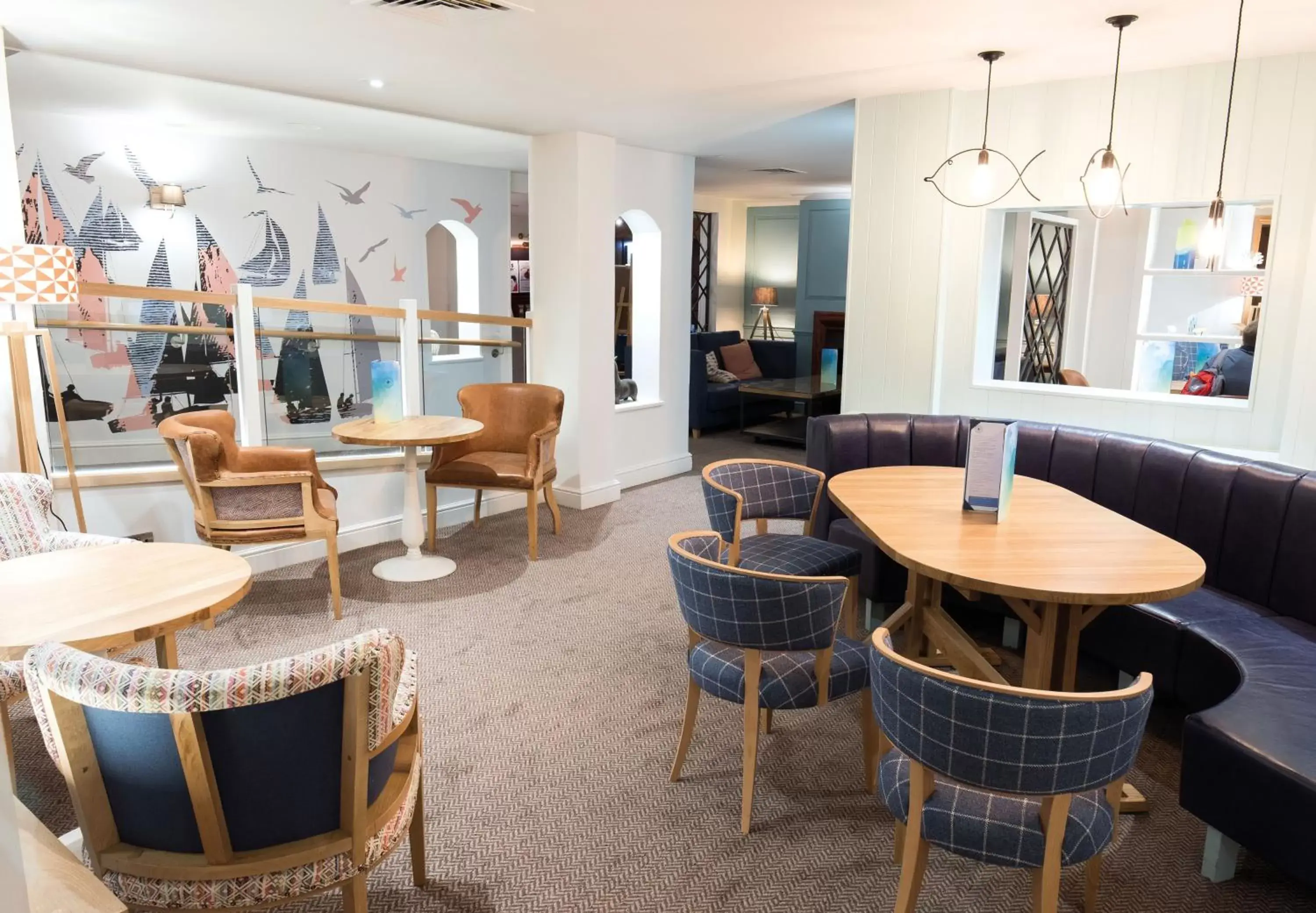 Restaurant/places to eat, Lounge/Bar in Solent Hotel and Spa