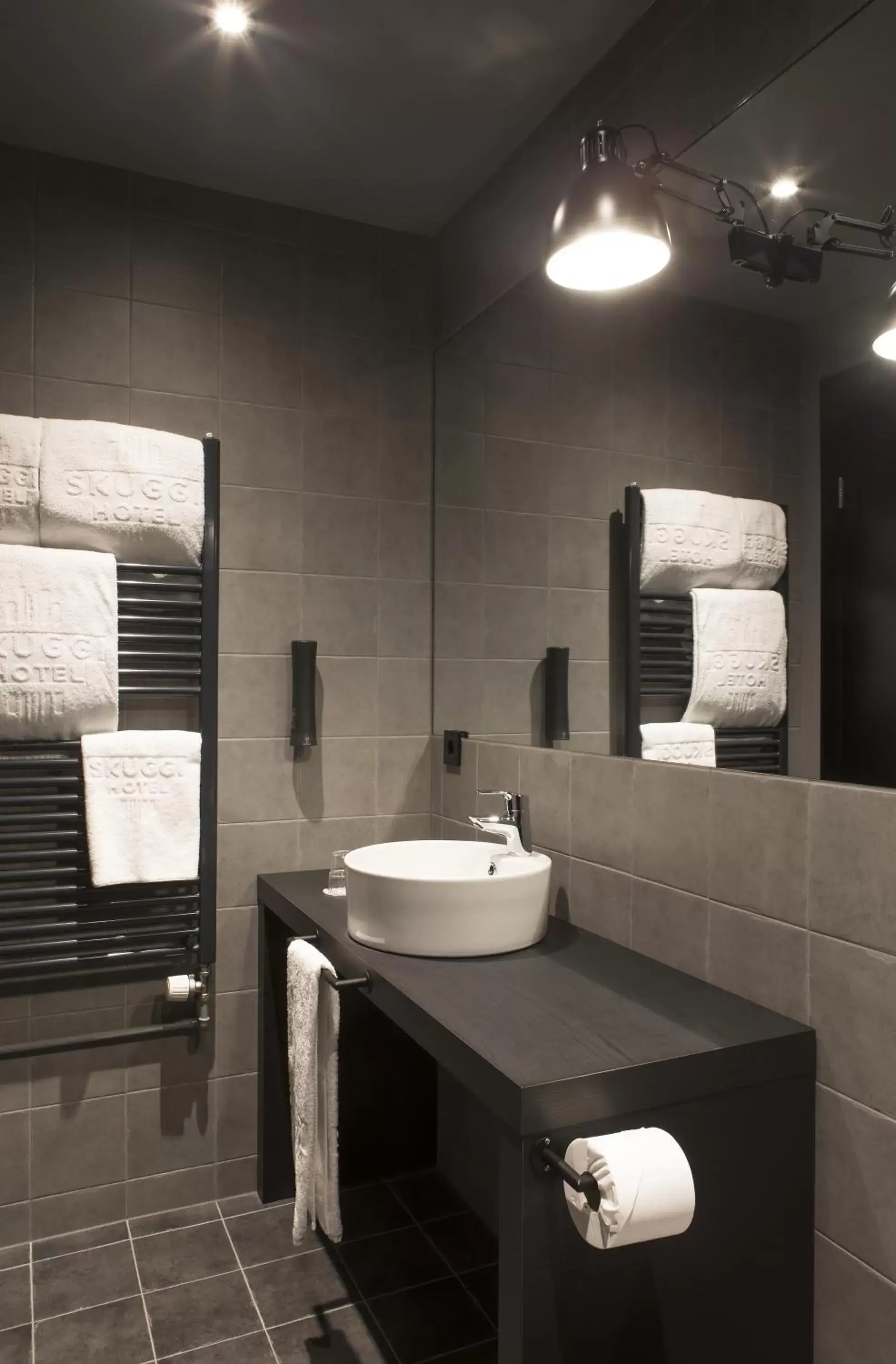 Bathroom in Skuggi Hotel by Keahotels