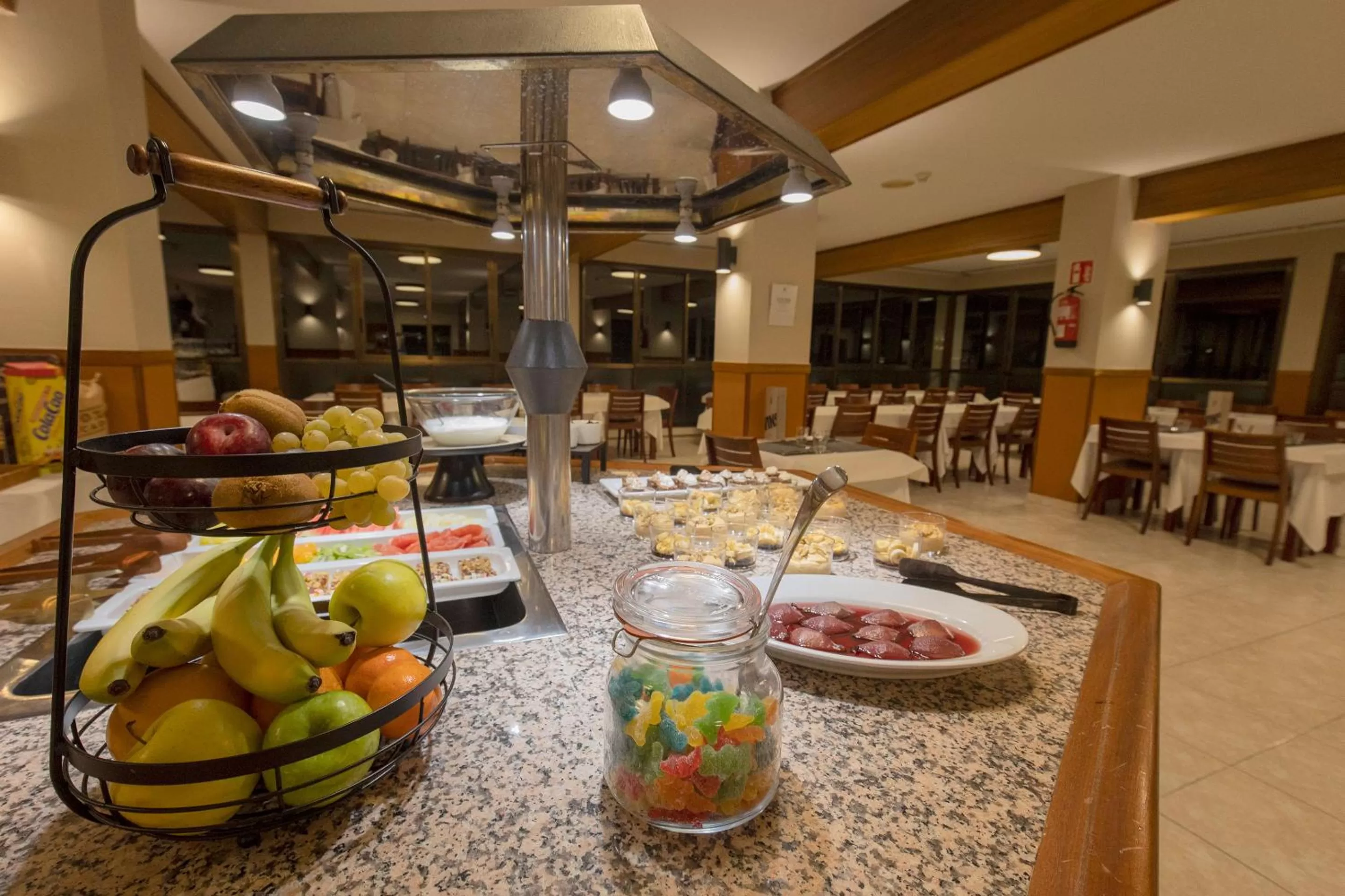 Restaurant/places to eat in Hotel Encamp by Nexta