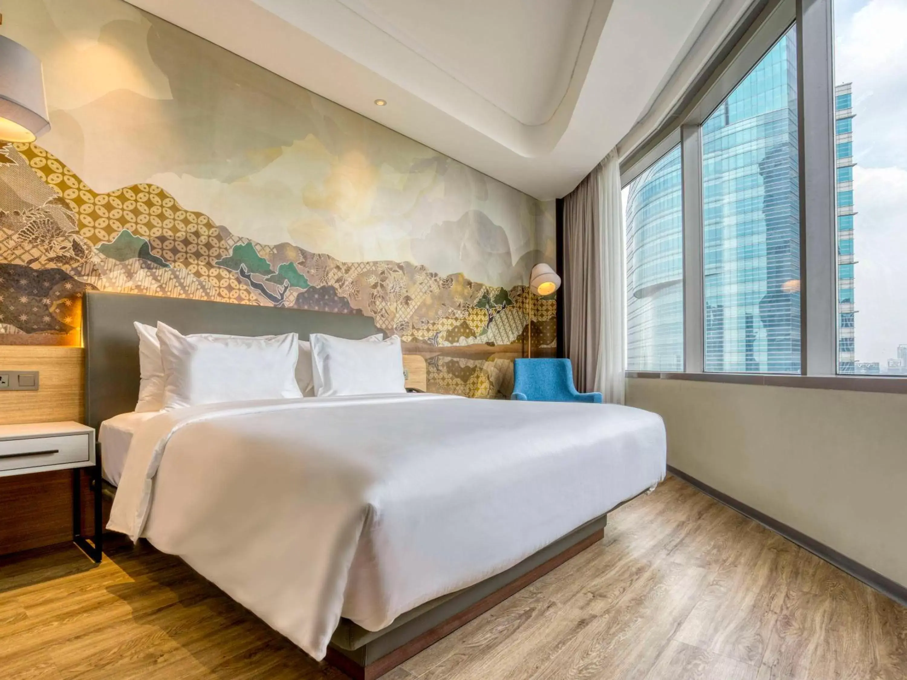 Bedroom, Bed in Mercure Jakarta Gatot Subroto