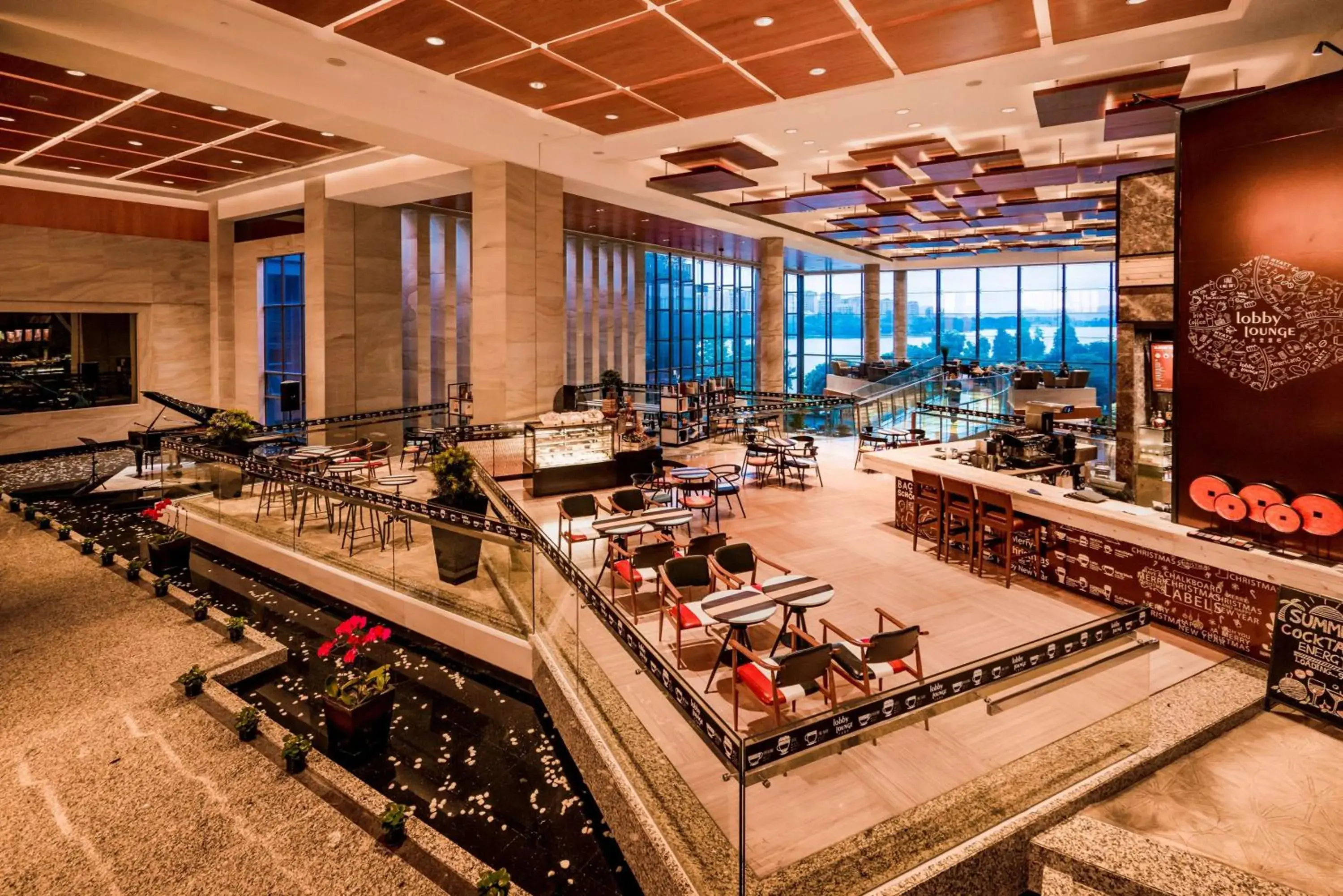 Property building in Hyatt Regency Dongguan Property building in Hyatt Regency Dongguan