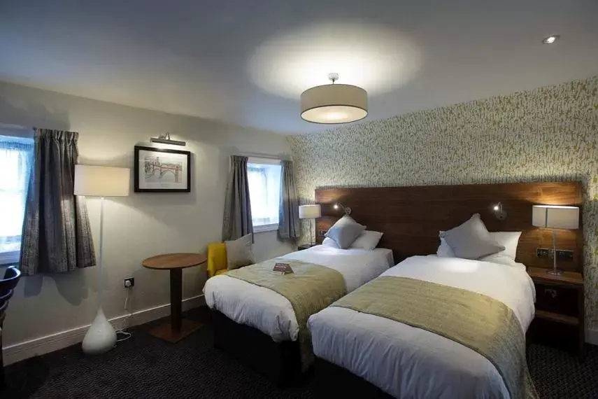 Twin Room in The Cross Keys Wetherspoon Twin Room in The Cross Keys Wetherspoon