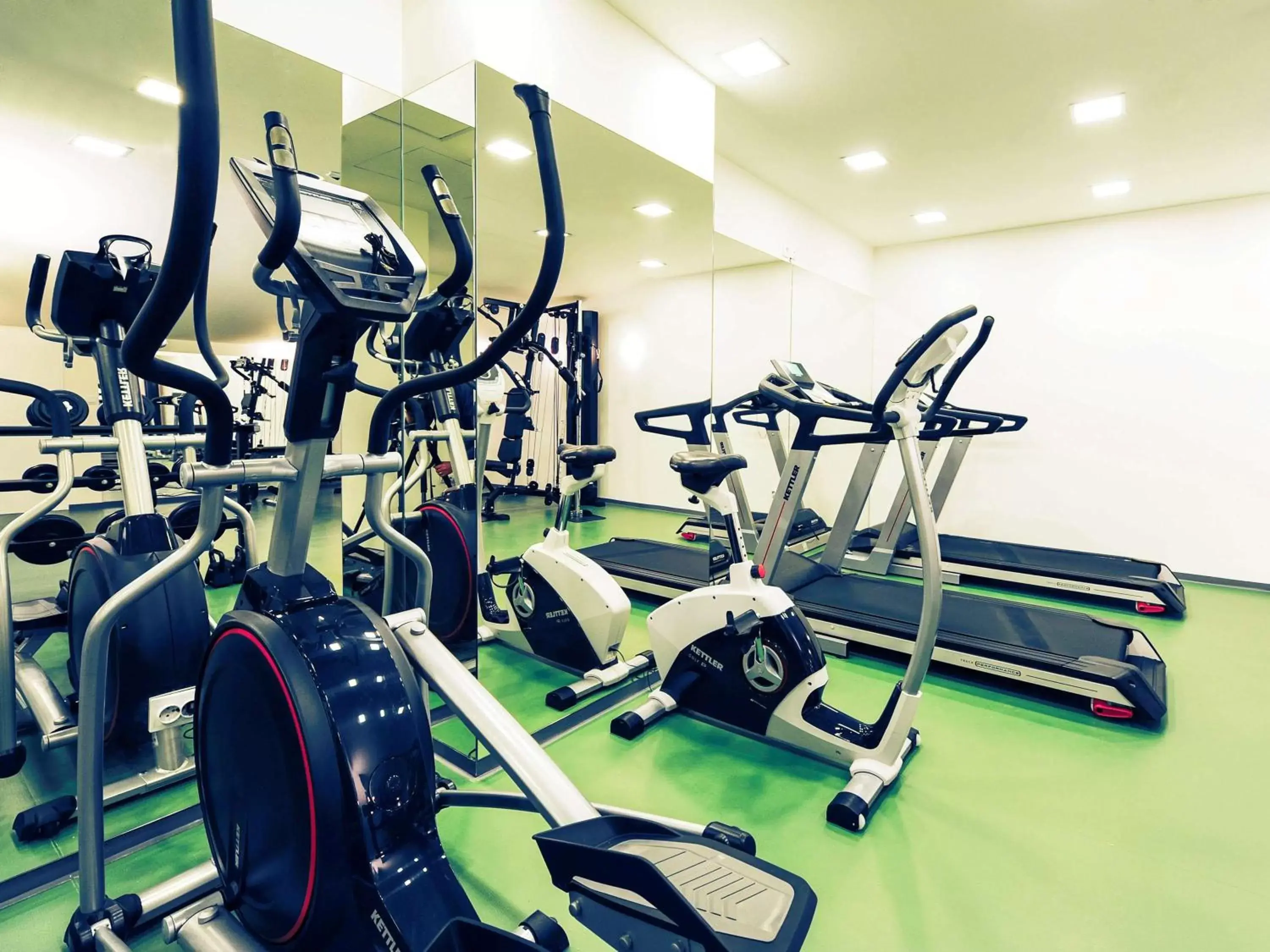 Activities, Fitness Center/Facilities in Mercure Bucharest City Center