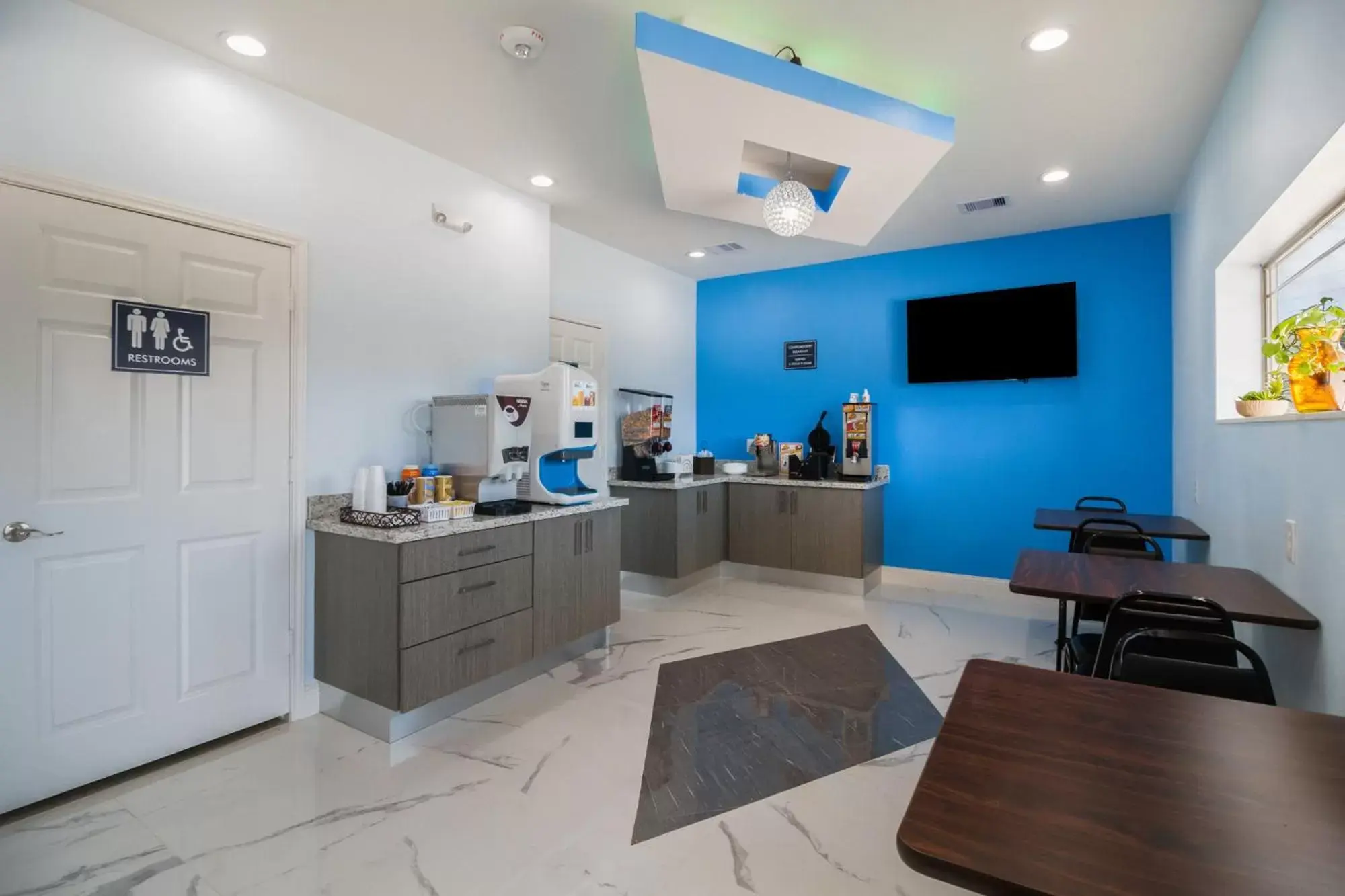 Continental breakfast in Americas Best Value Inn- Aldine Westfield Continental breakfast in Americas Best Value Inn- Aldine Westfield