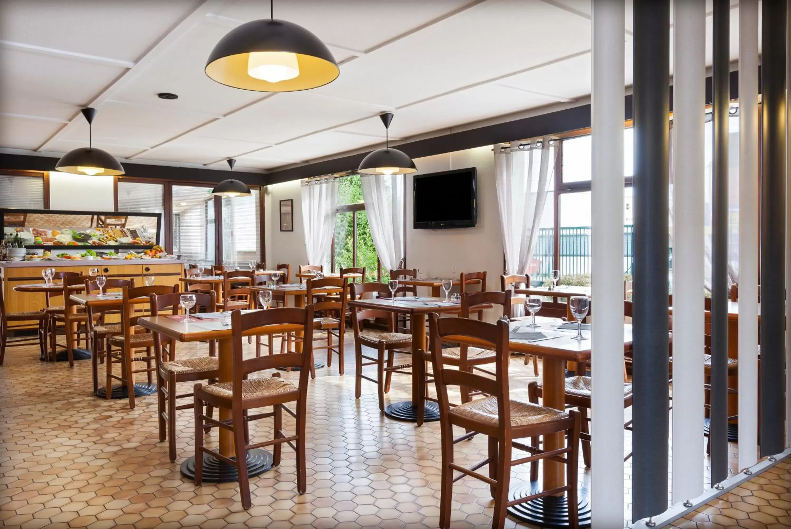 Restaurant/places to eat in Comfort Hotel Lens - Noyelles Godault Restaurant/places to eat in Comfort Hotel Lens - Noyelles Godault