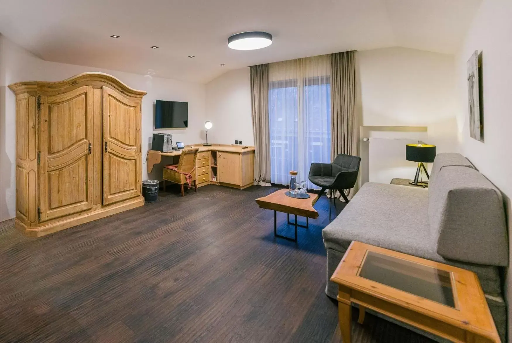 Living room, Seating Area in Hotel Staudacherhof History & Lifestyle