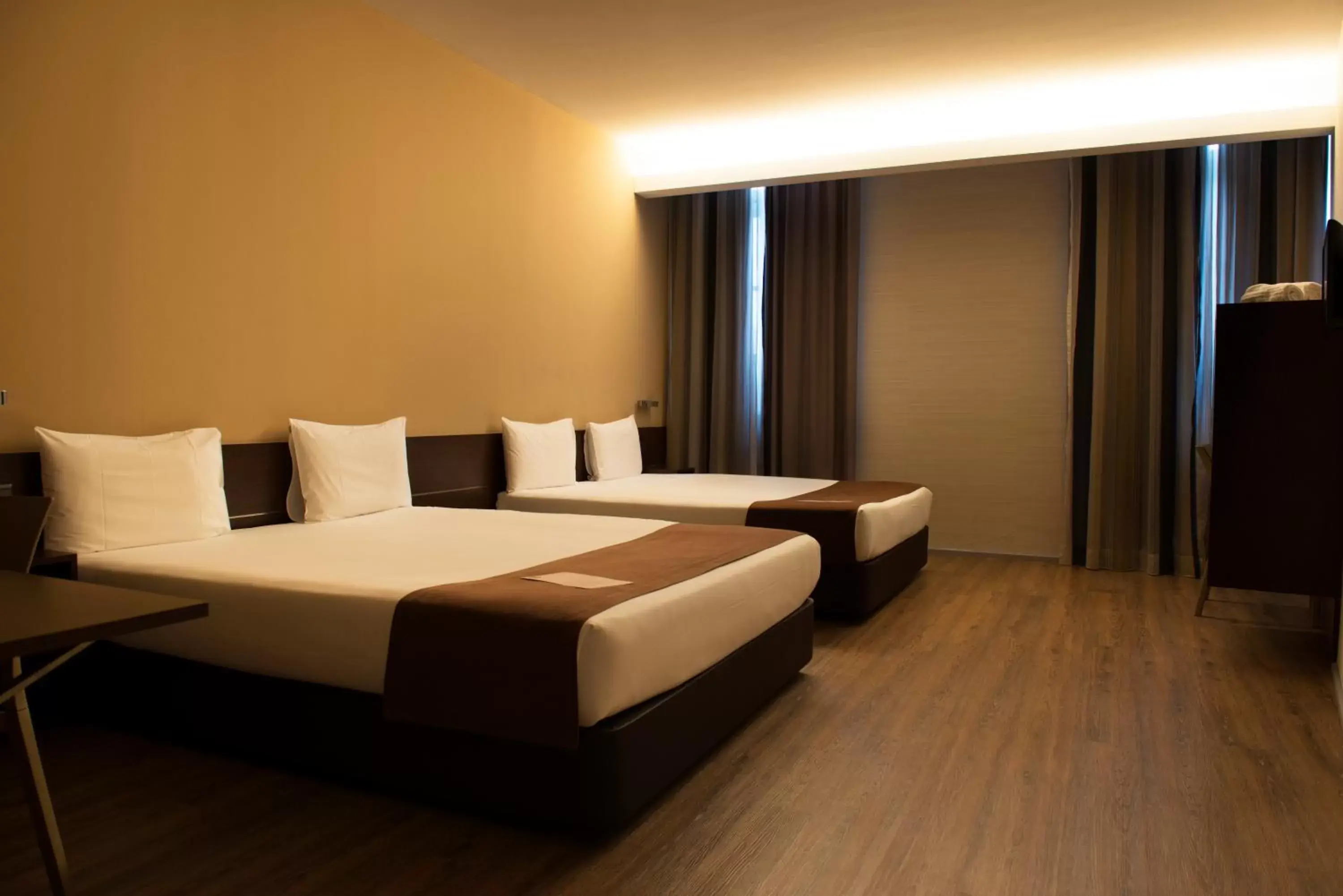 Bed in Moov Hotel Porto Centro