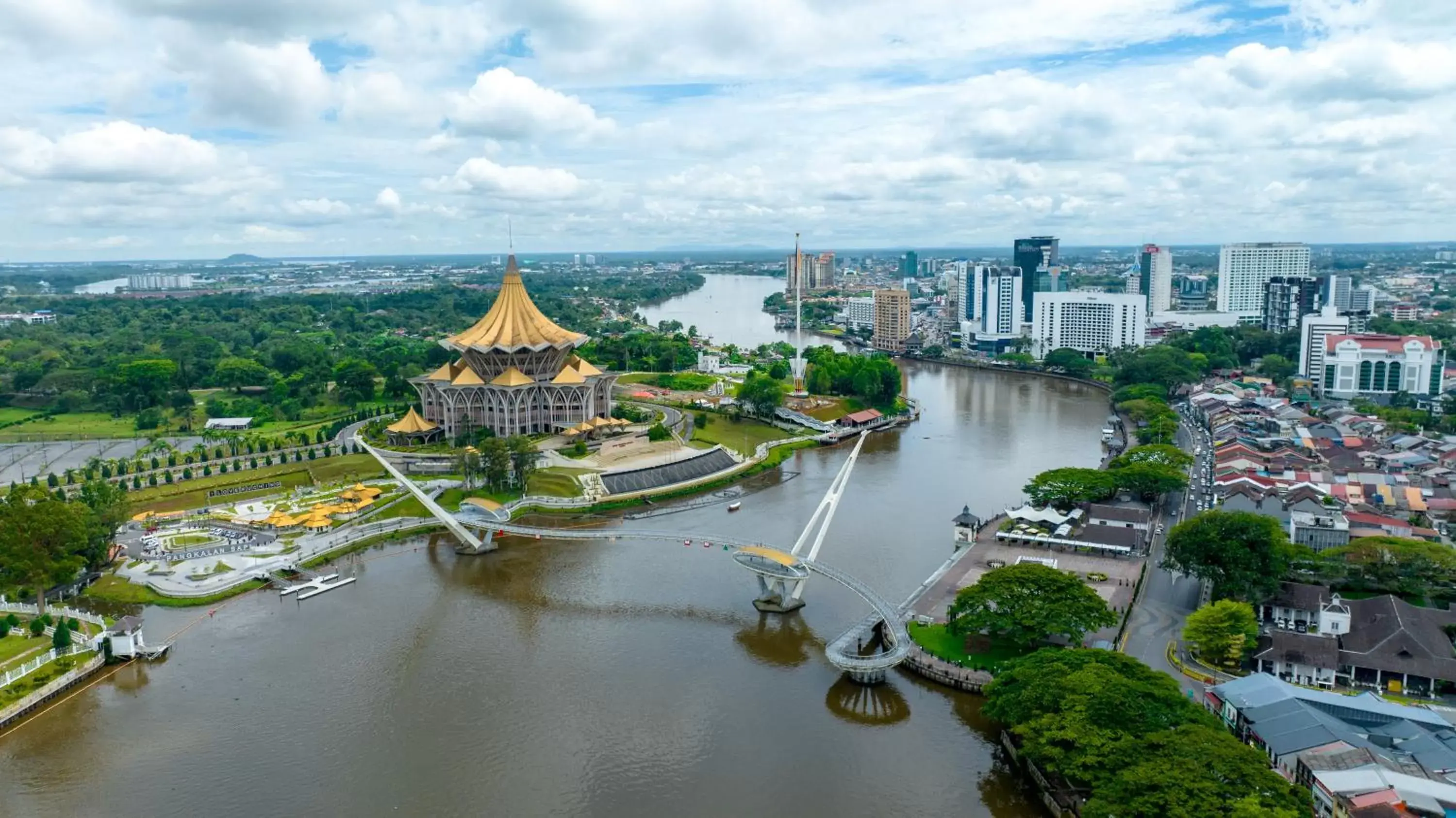 Nearby landmark, Bird's-eye View in Tune Hotel - Waterfront Kuching