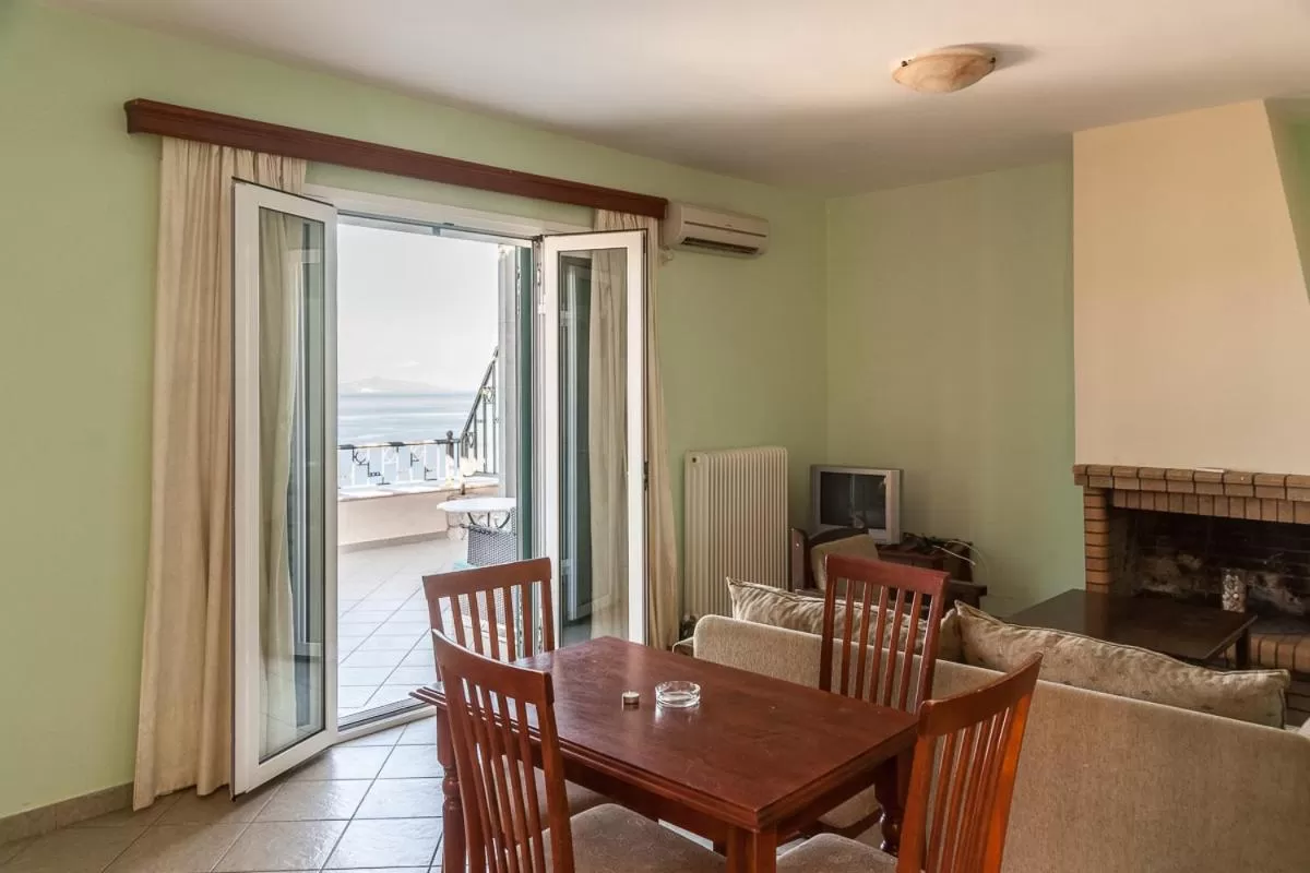 TV and multimedia in Epidavros Seascape