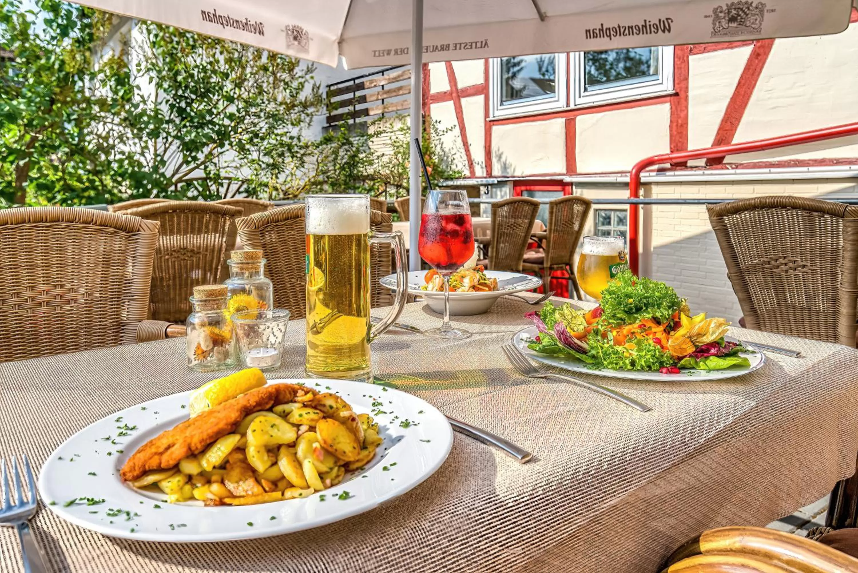 Restaurant/places to eat in Hotel Beckmann