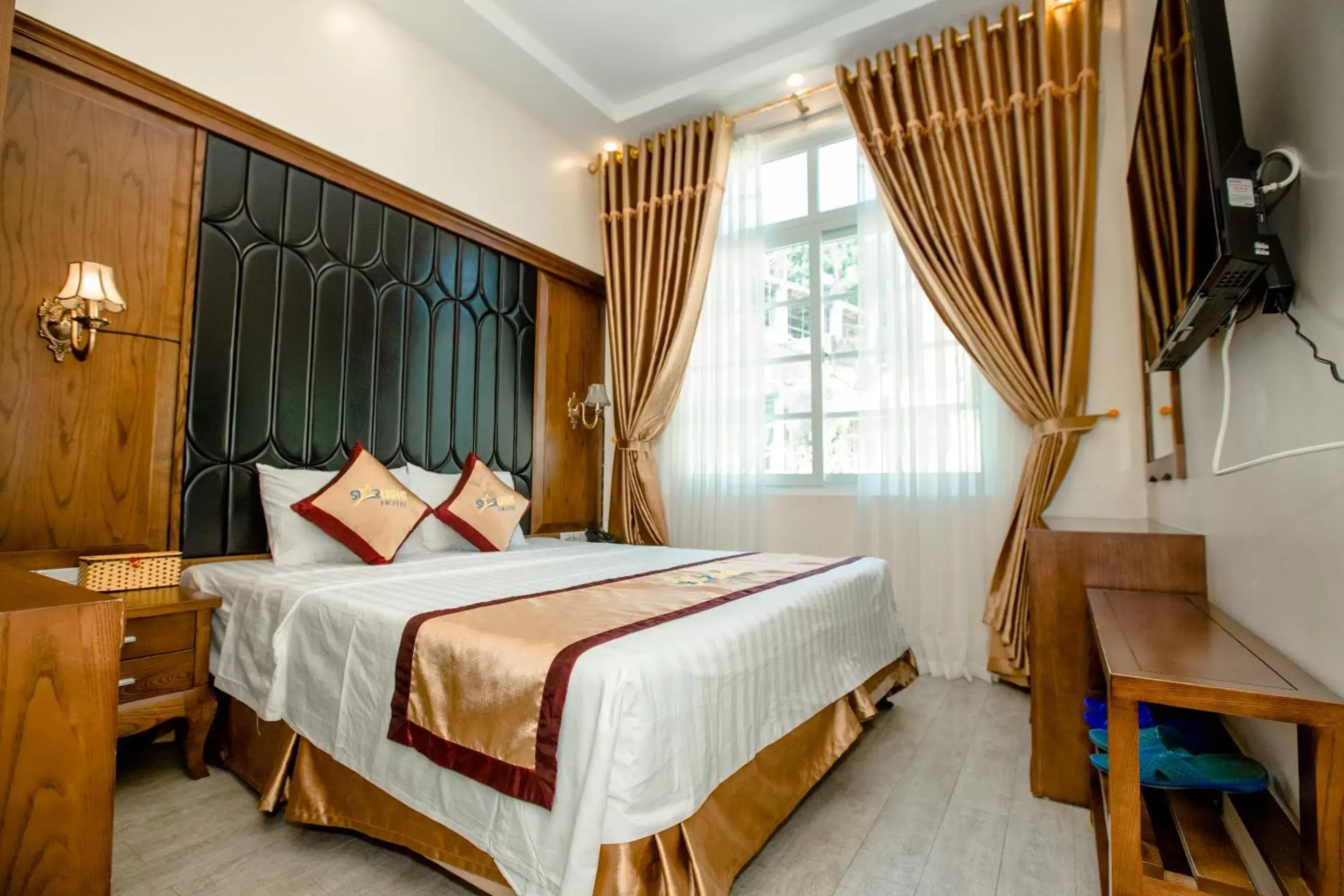 Double Room in HaLong Starlight Inn & Travel Double Room in HaLong Starlight Inn & Travel