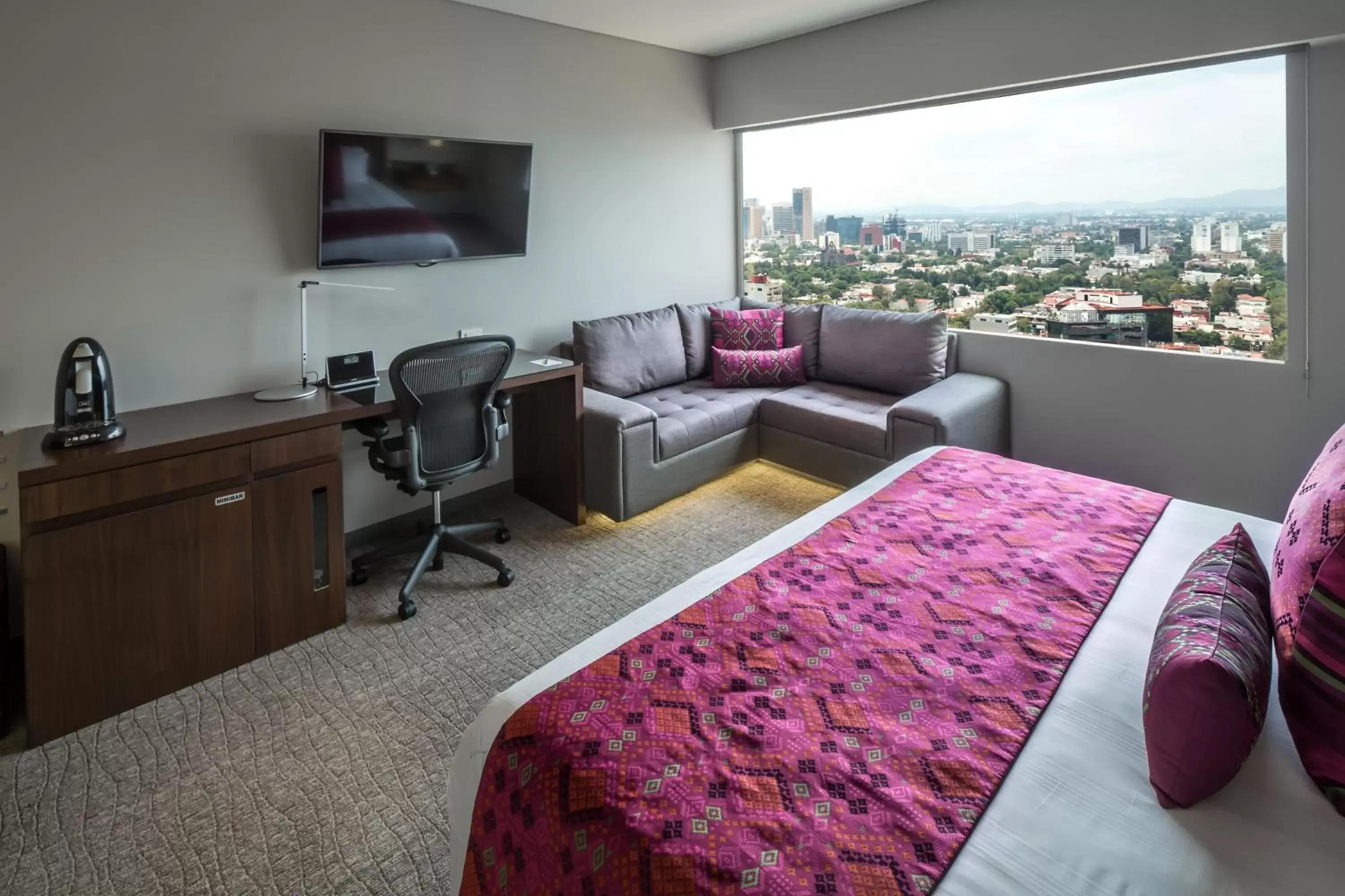 Bedroom in InterContinental Presidente Mexico City, an IHG Hotel