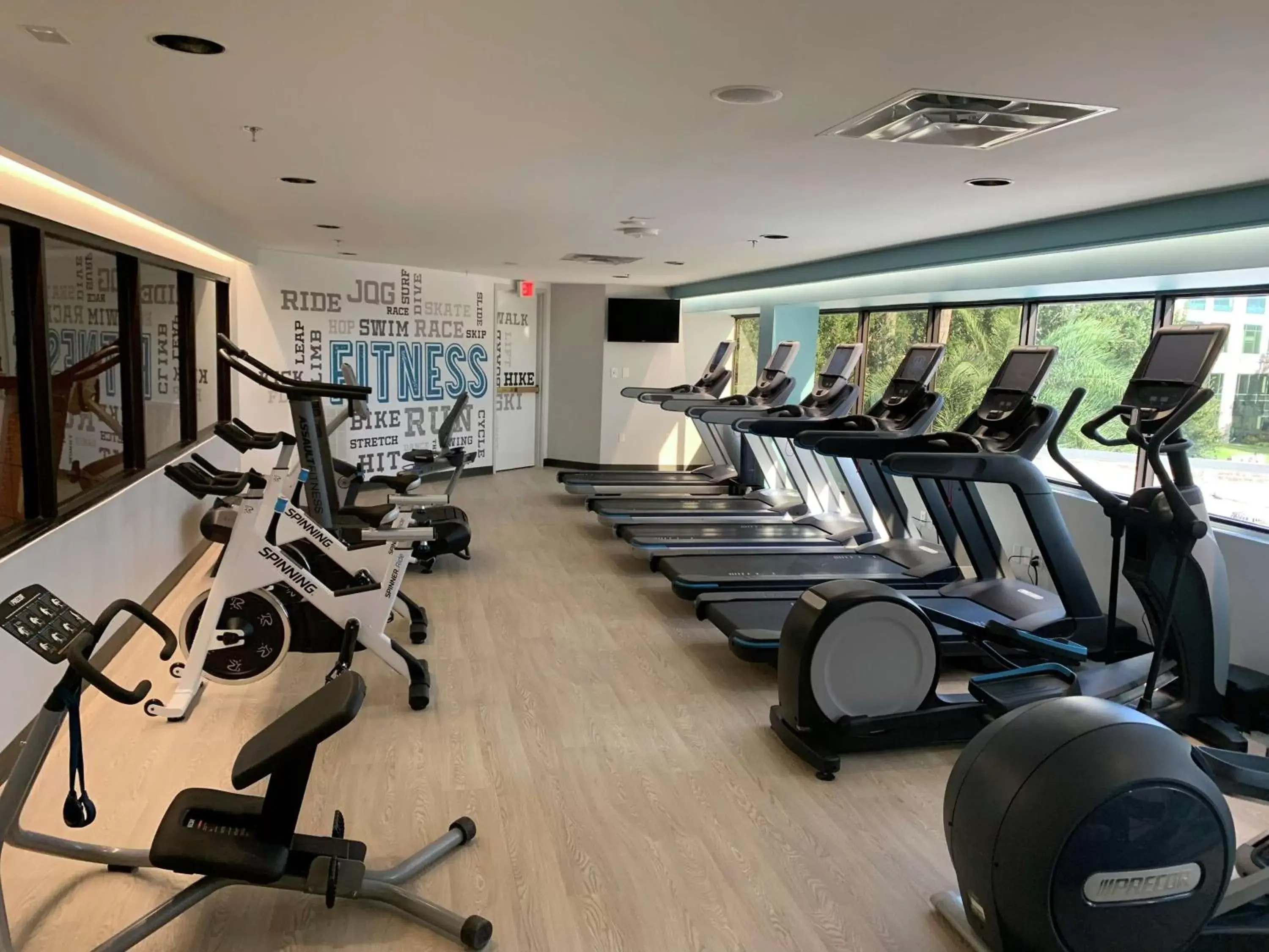 Fitness centre/facilities, Fitness Center/Facilities in DoubleTree by Hilton Tampa Rocky Point Waterfront