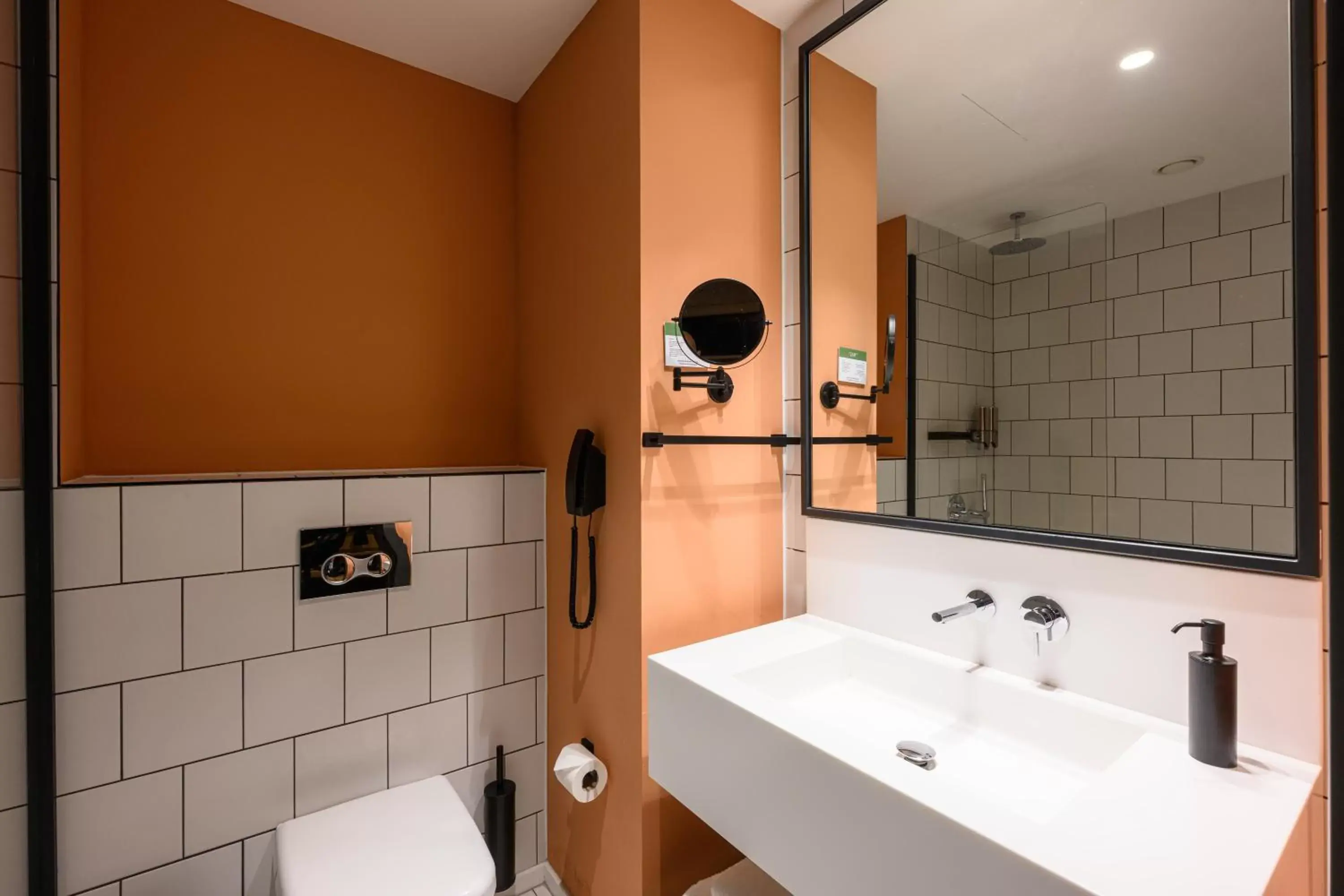 Toilet, Bathroom in NEO KVL Hotel by TASIGO