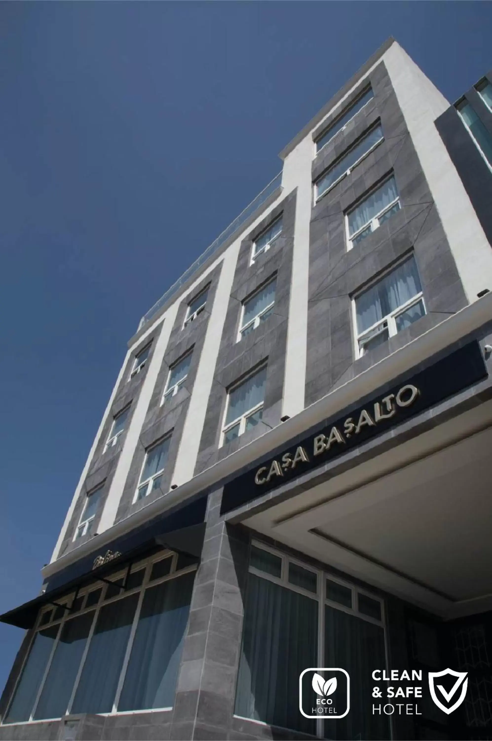 Facade/entrance, Property Building in Casa Basalto