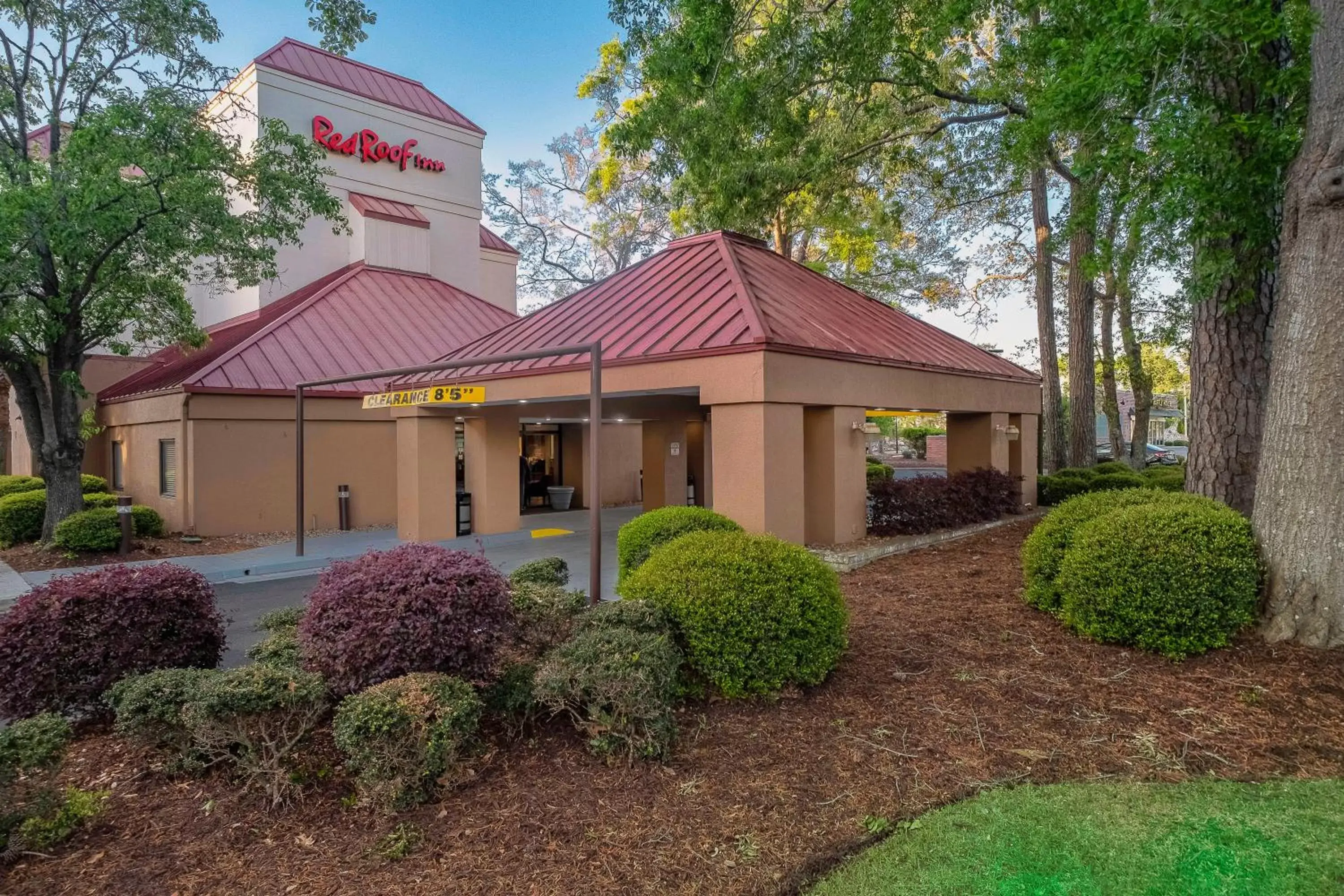 Property Building in Red Roof Inn Myrtle Beach Hotel - Market Commons