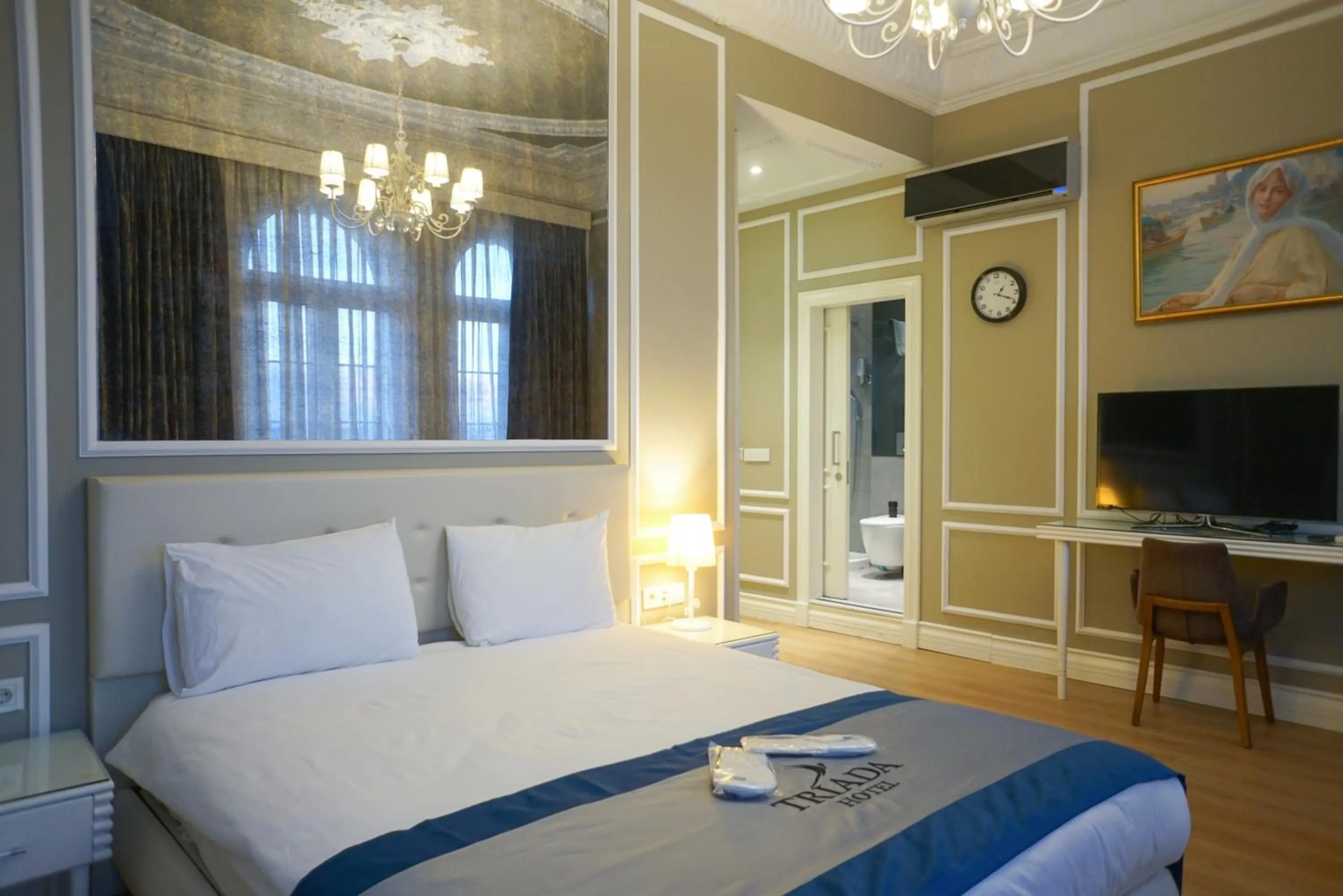 Massage, Bed in Triada Hotel Taksim - Special Category