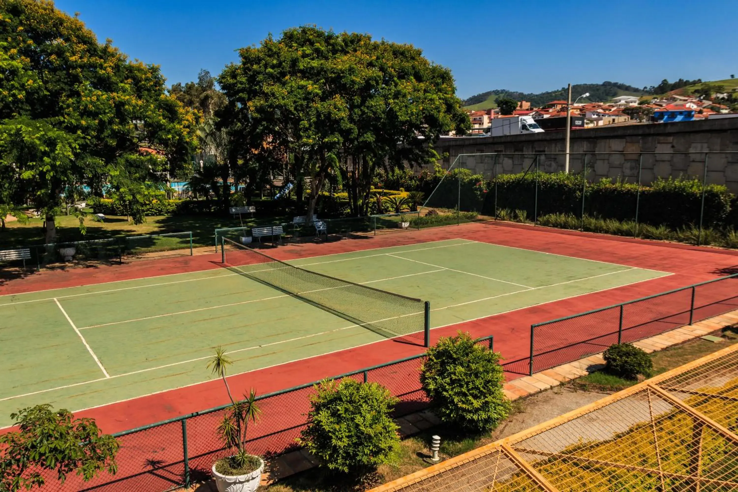 Tennis court, Tennis/Squash in Marques Plaza Hotel