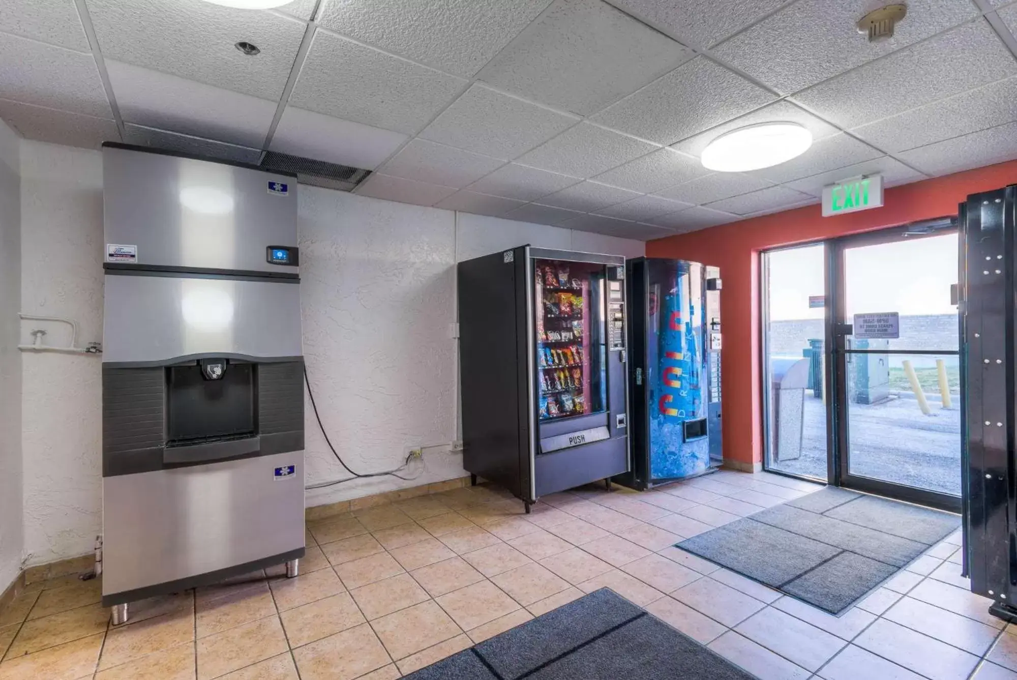 Lobby or reception in Motel 6-Bridgeview, IL