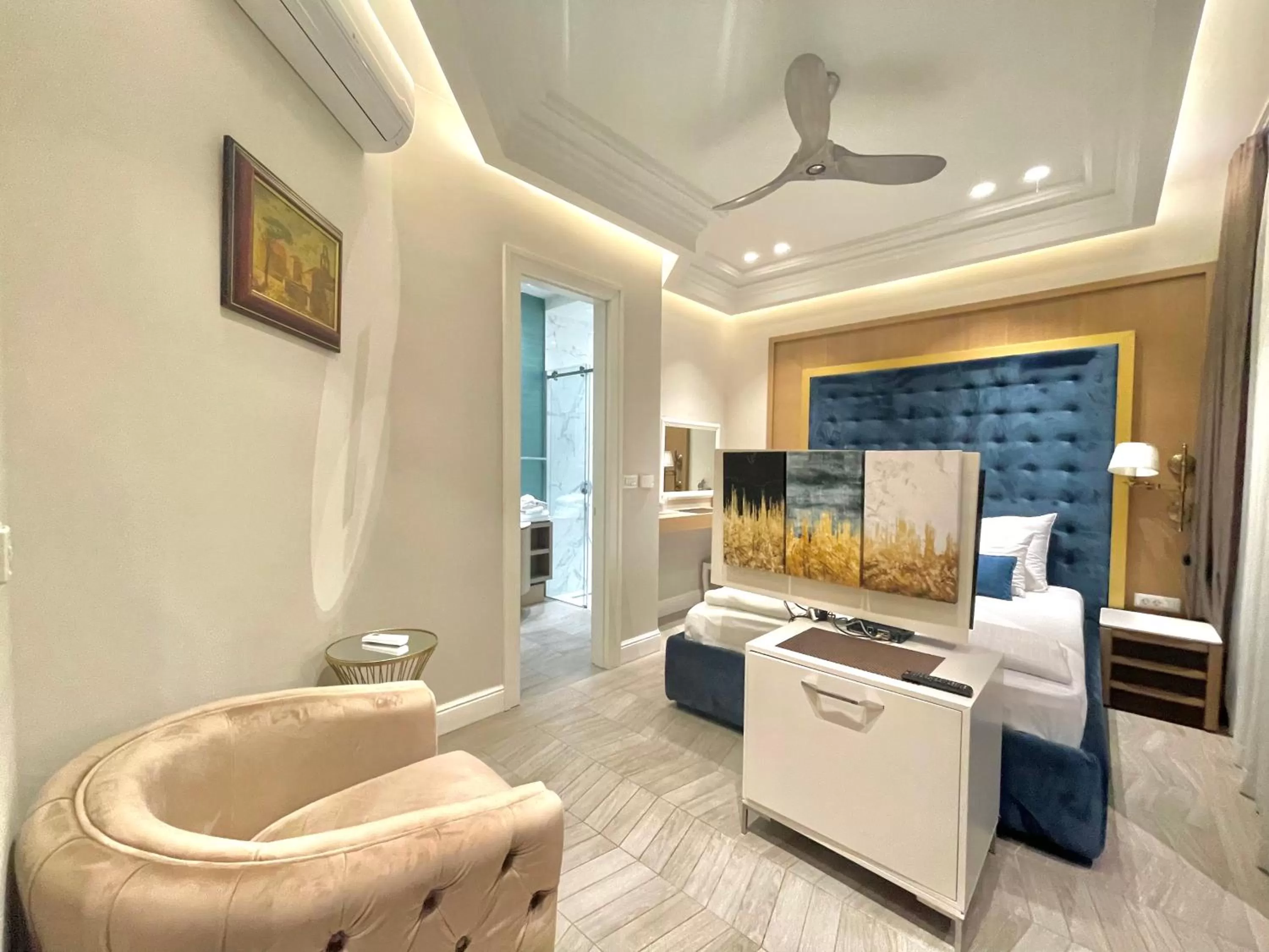 Bed, Seating Area in Apartments PERLA Budva