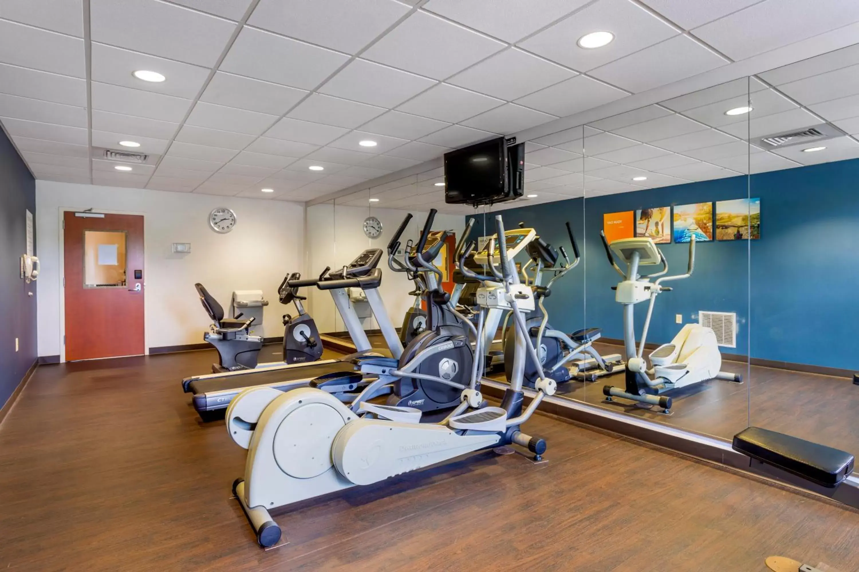 Fitness centre/facilities, Fitness Center/Facilities in Comfort Suites North Knoxville