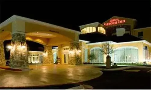 Facade/entrance in Hilton Garden Inn Amarillo