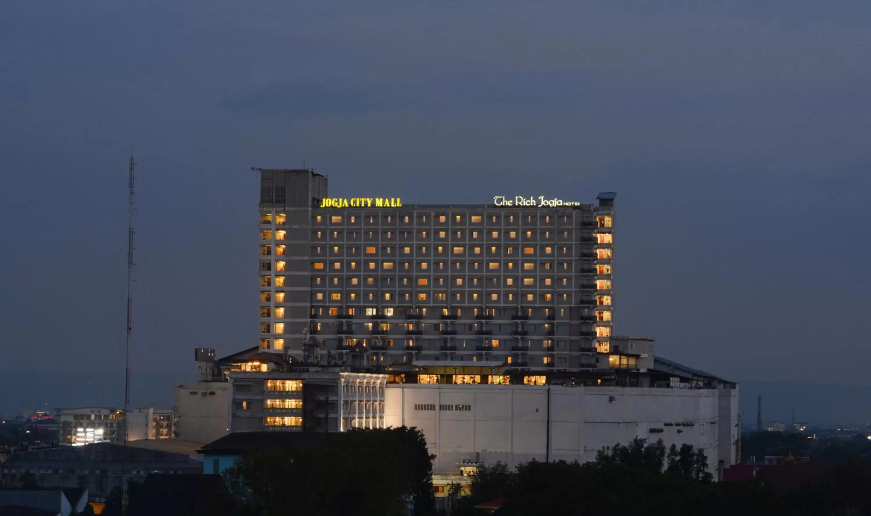 Property Building in The Rich Jogja Hotel