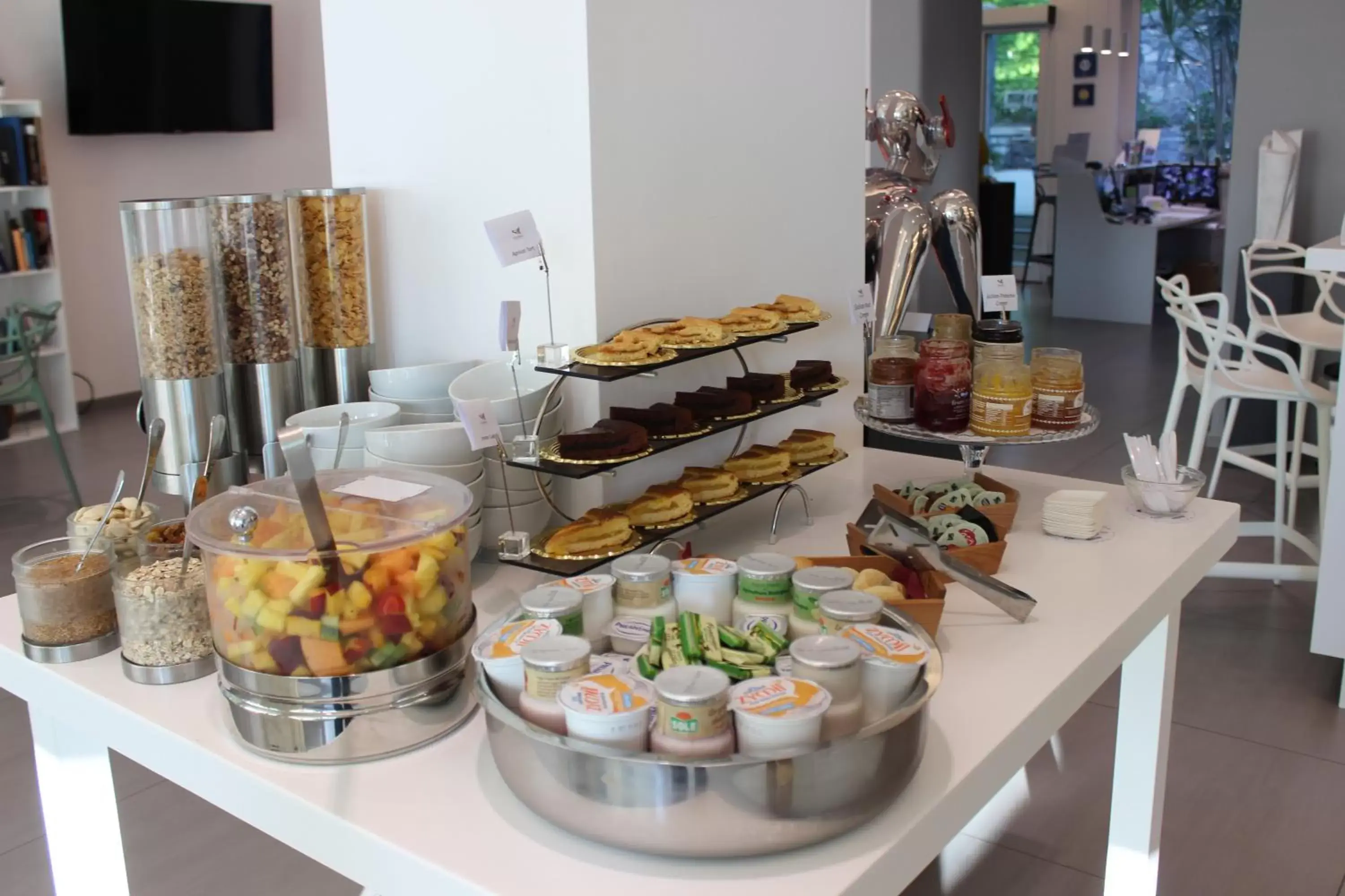 Breakfast in Sicilia's Art Hotel & Spa Breakfast in Sicilia's Art Hotel & Spa