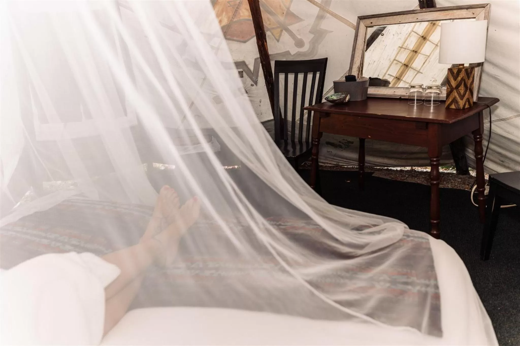 Bed in Similkameen Wild Resort & Winery Retreat