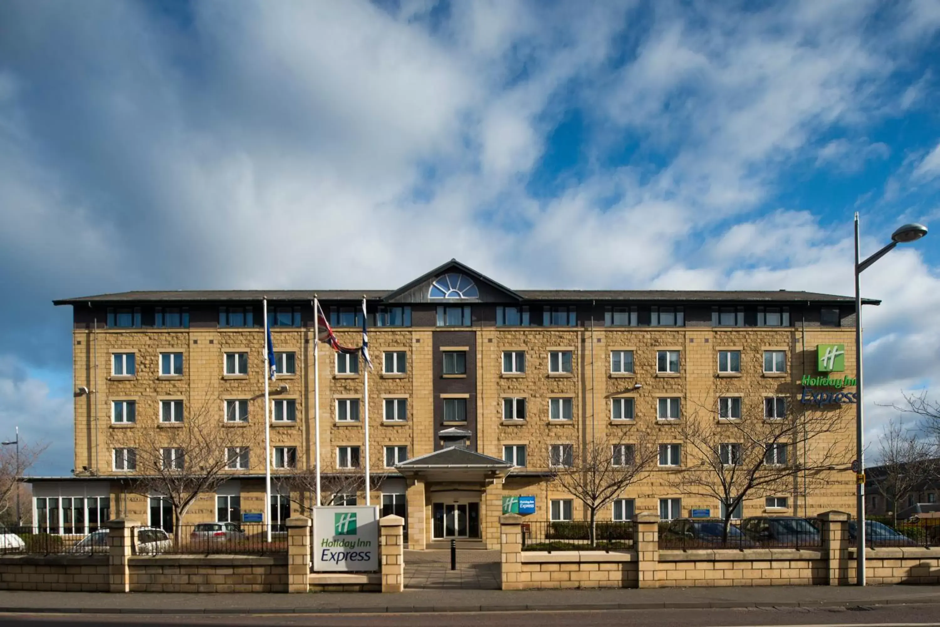 Property Building in Holiday Inn Express Edinburgh - Leith Waterfront, an IHG Hotel