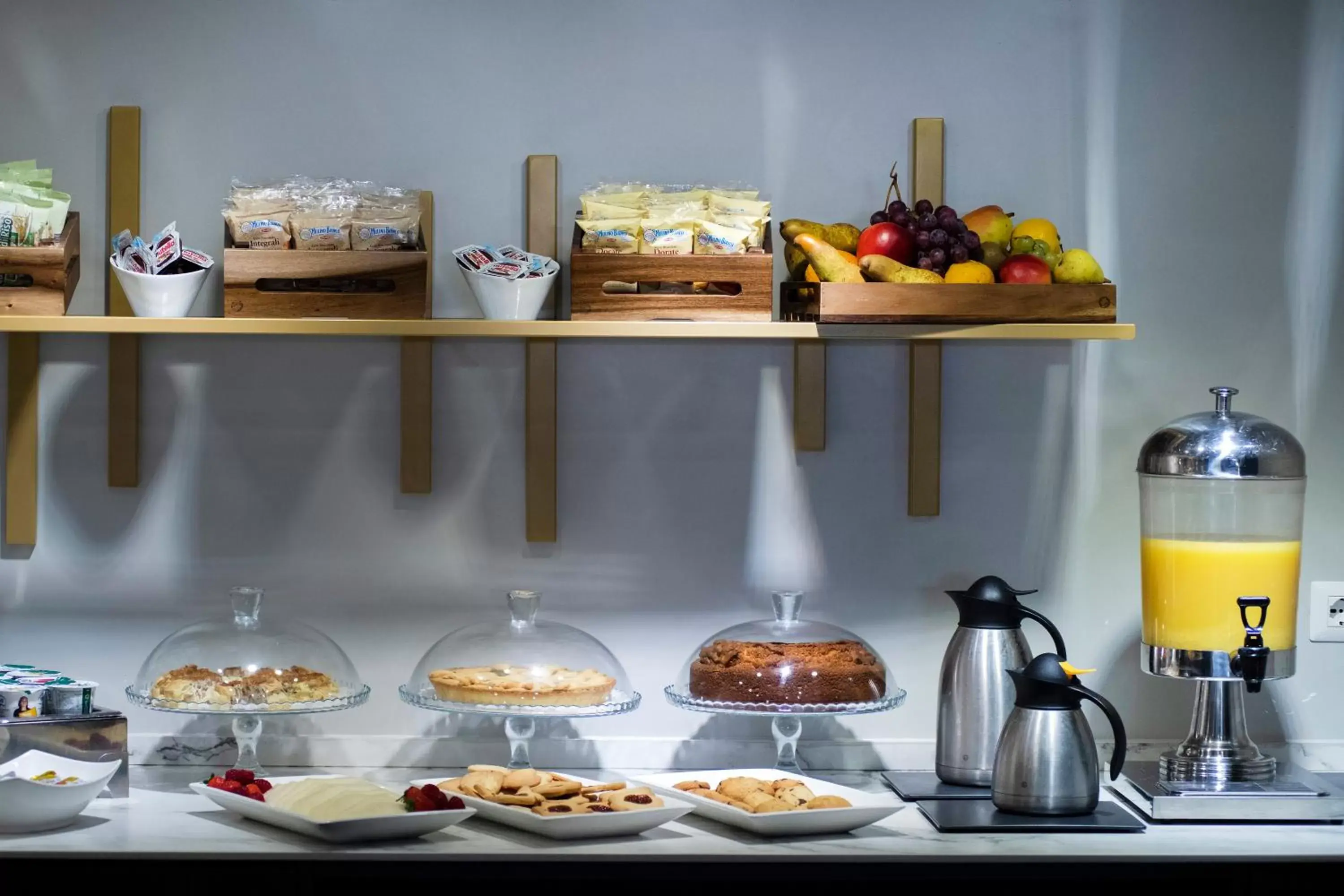 Coffee/tea facilities, Food in Hotel 87 eighty-seven - Maison d'Art Collection