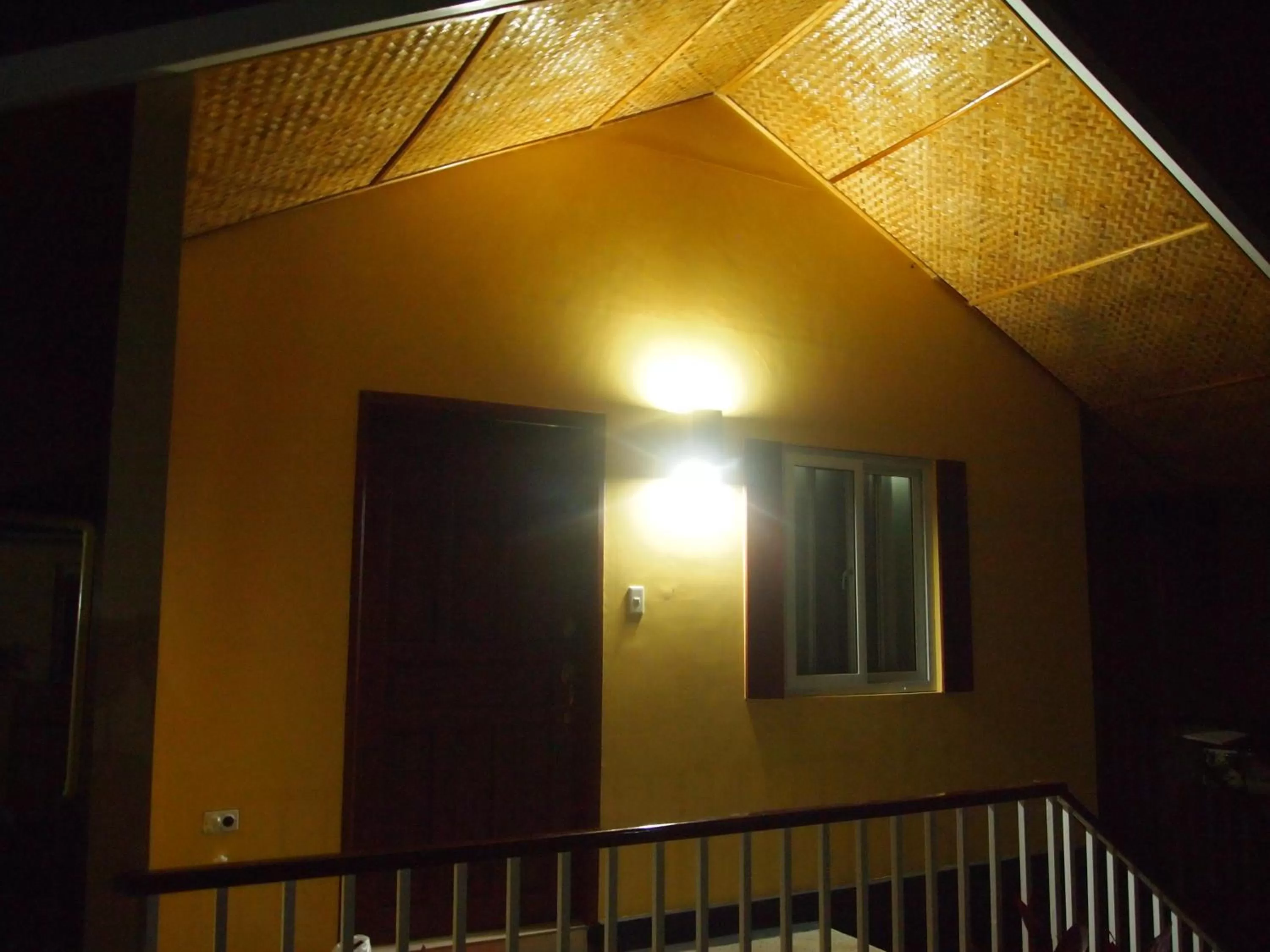 Decorative detail in Blue Lagoon Inn & Suites