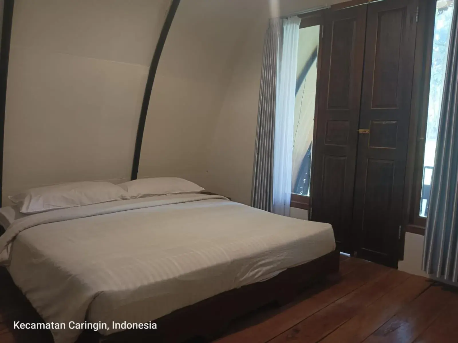 Bed in The Village Resort Bogor By Waringin Hospitality